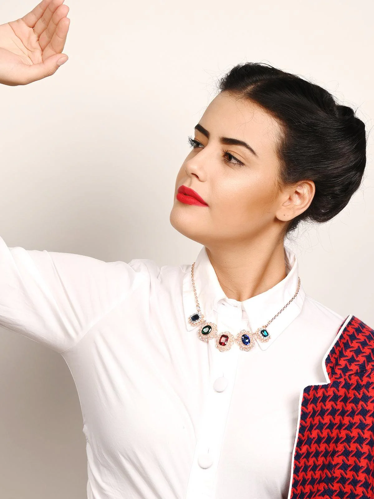 Odette Women Pearl And Rhinestone Collar Necklace - Image 2