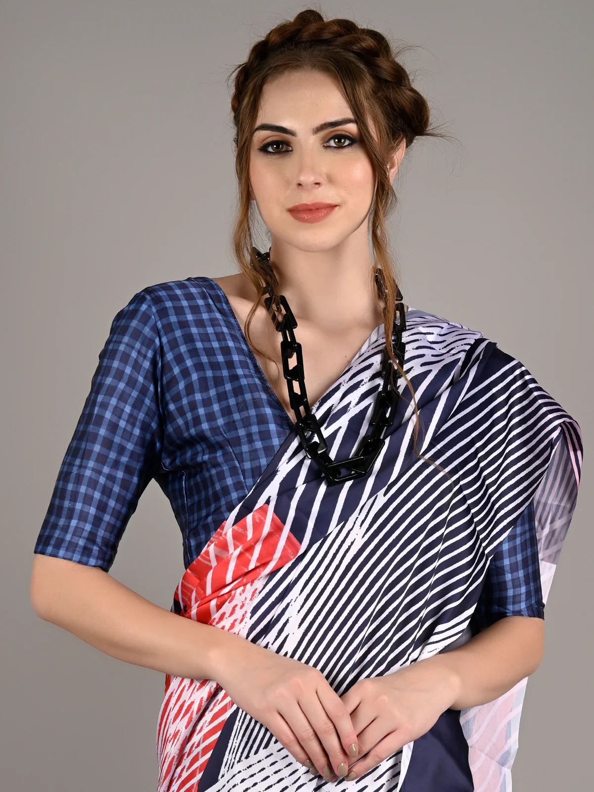 Odette Women Multicolor Silk Blend Digital Stripes Print Saree With Unstitched Blouse - Image 3