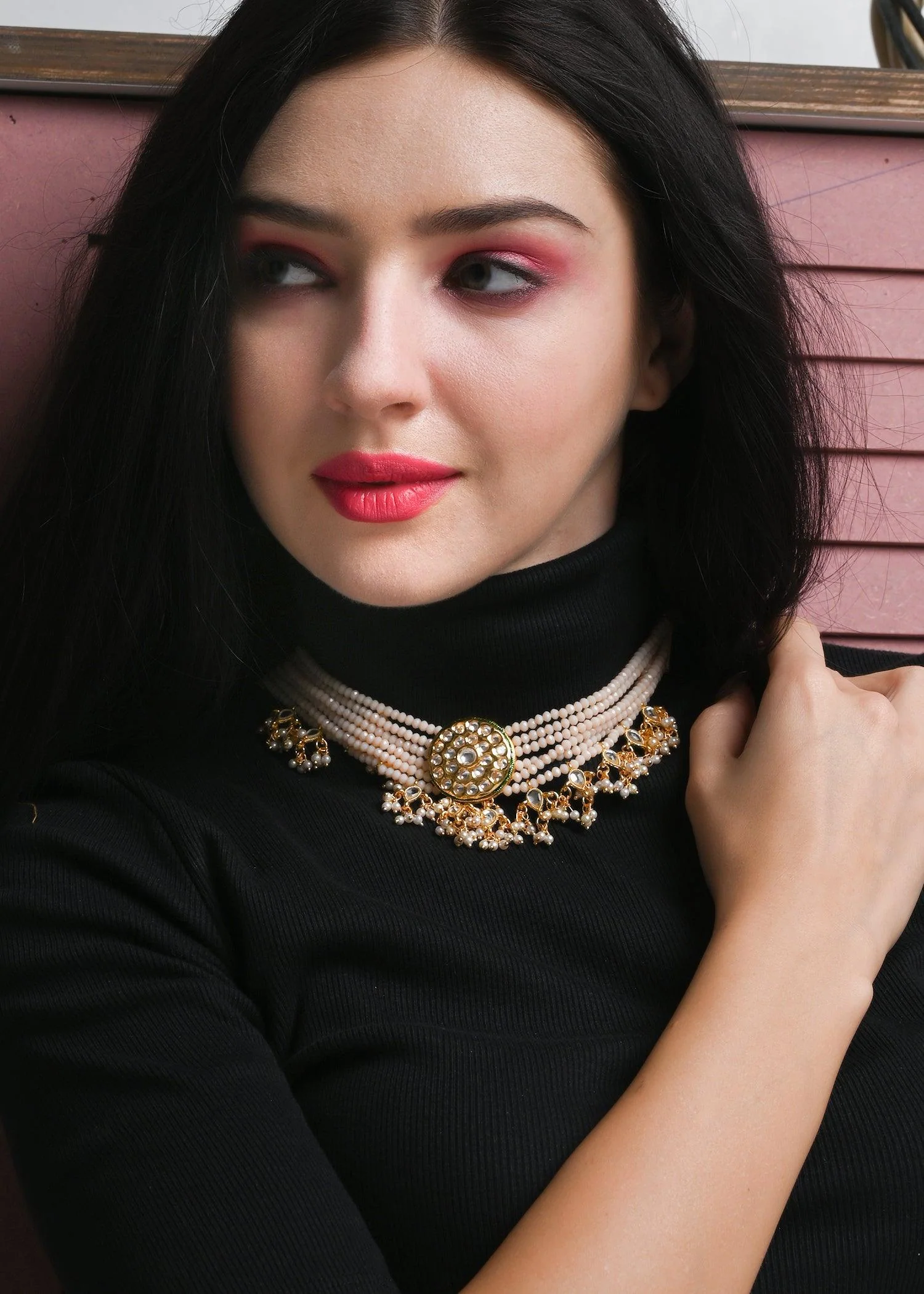 Odette Women Peach Statement Choker Set - Image 2