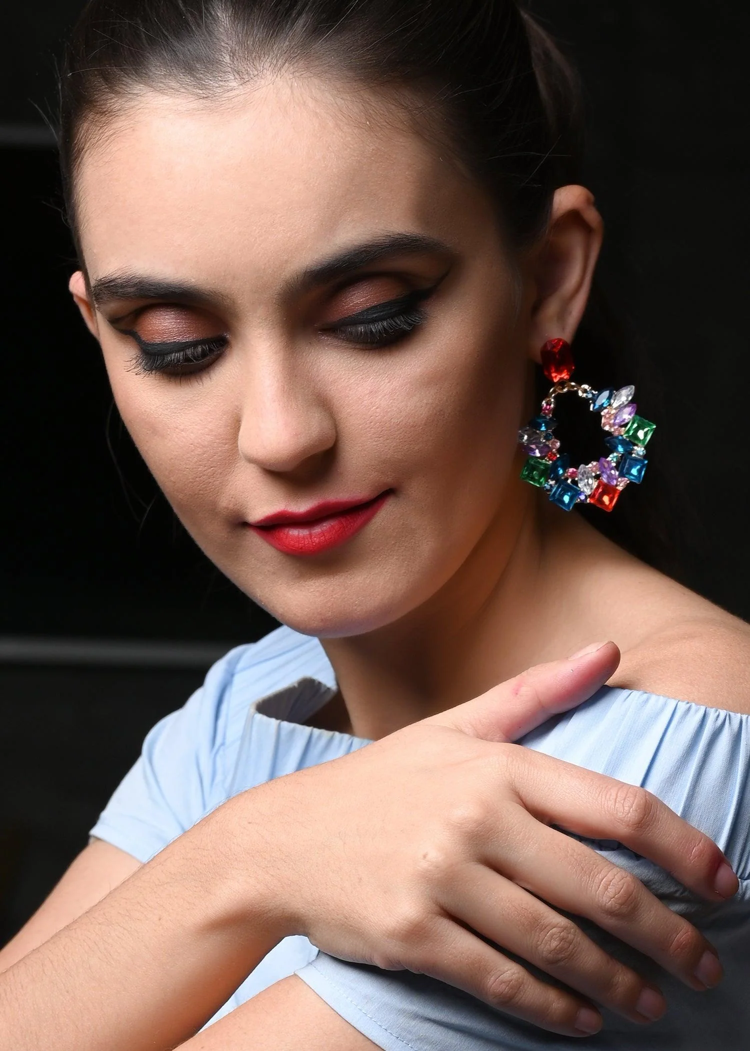 Odette Women Multicolour Chandbali Pattern Earring - Image 2