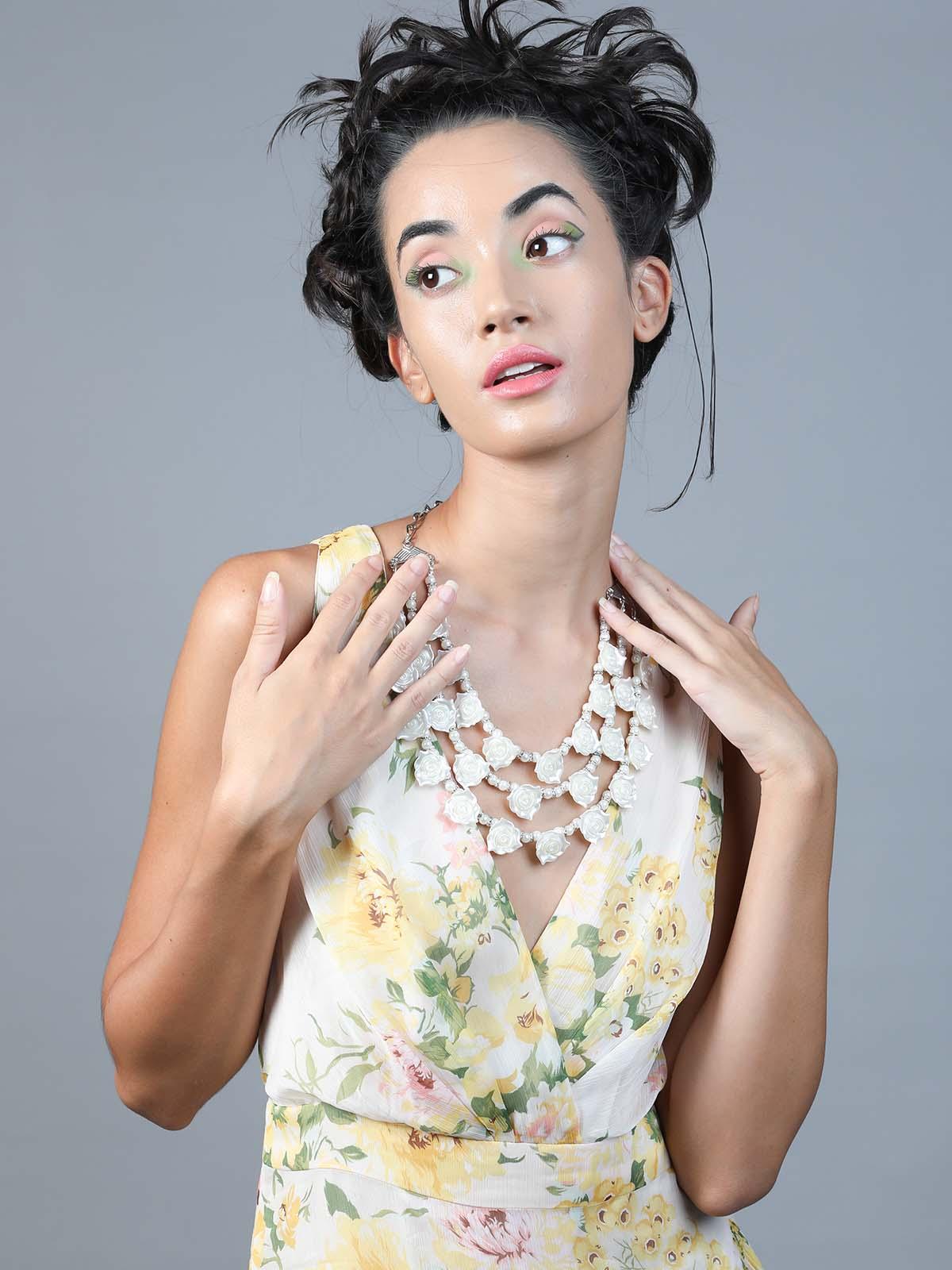 Odette Exquisite White Rose Layered Necklace For Women - Image 2