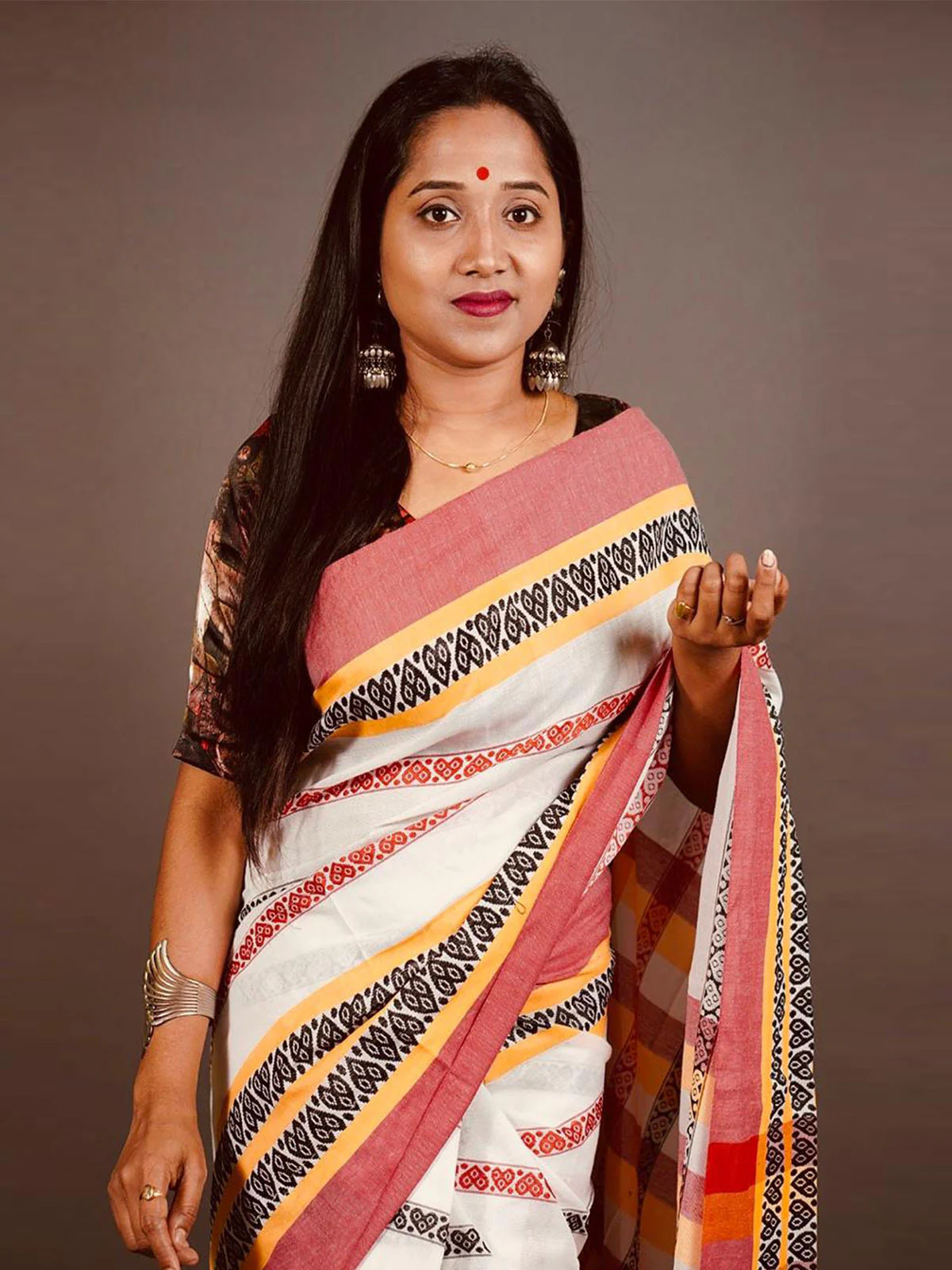 Odette Multi-Colour Woven Cotton Saree With Unstitched Blouse for Women - Image 3