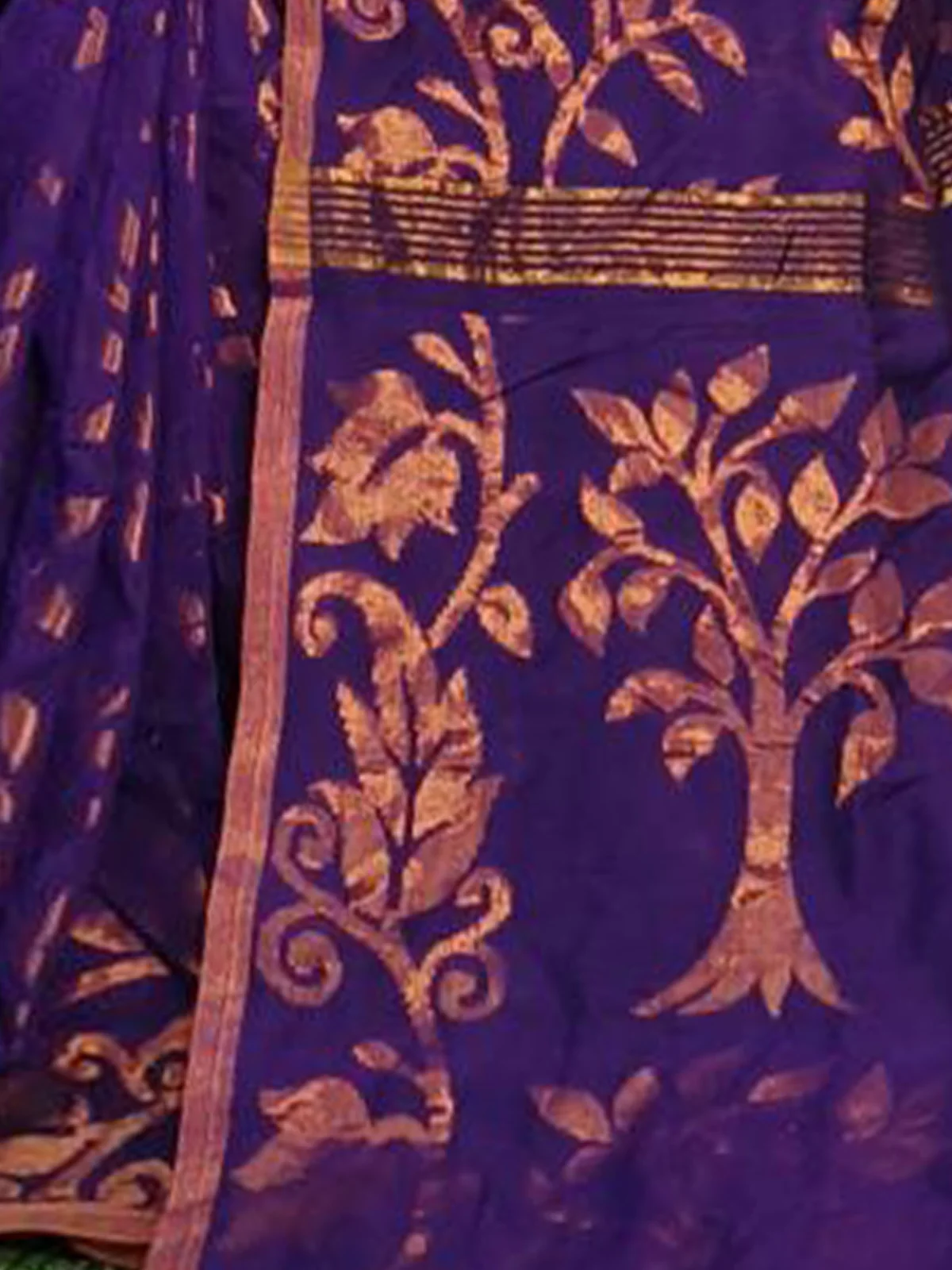 Odette Purple Cotton Saree With Unstitched Blouse For Women - Image 4