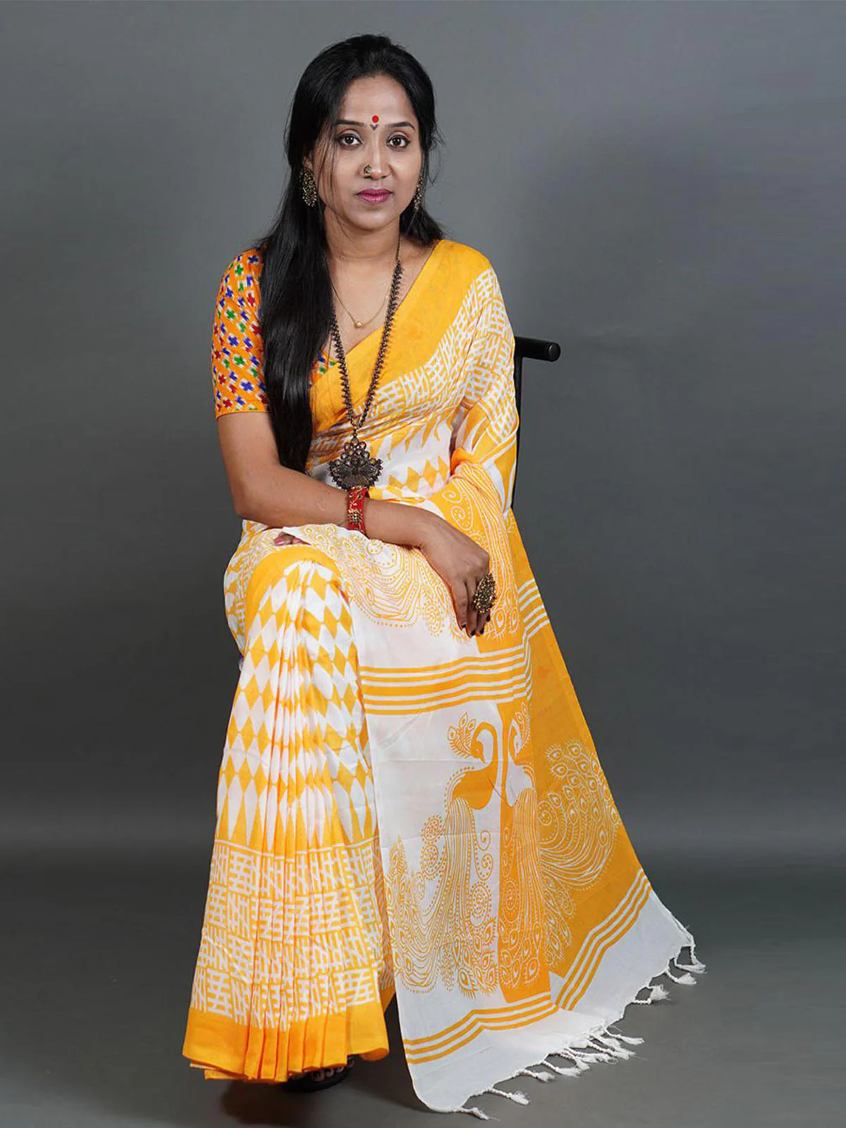Odette Yellow Printed Cotton Saree With Unstitched Blouse for Women