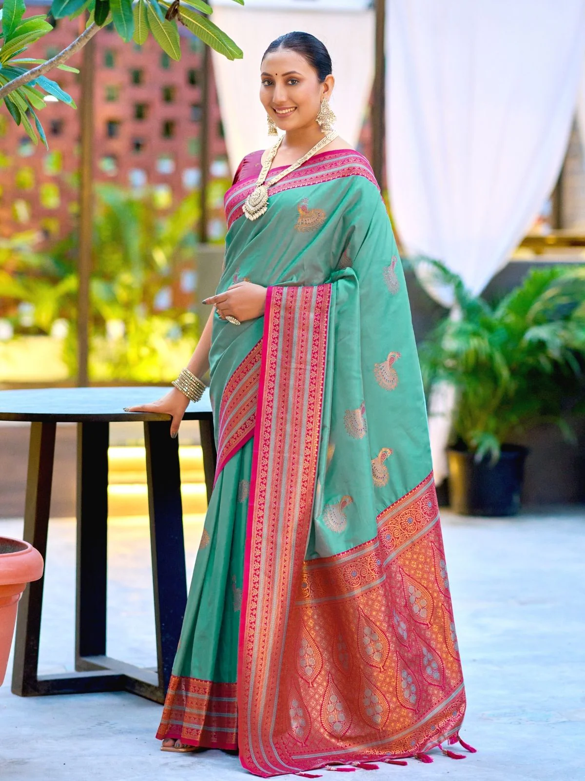 Odette Aqua Blue Silk Zari Woven Saree For Women - Image 2