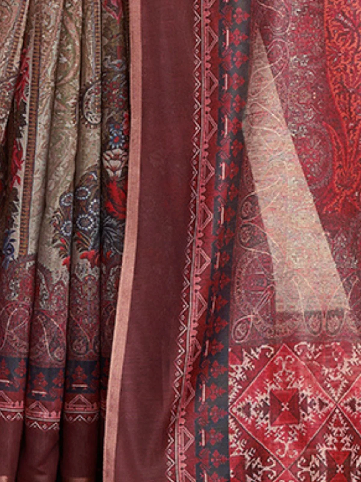 Odette Beige And Maroon Linen Printed Saree With Unstitched Blouse For Women - Image 4