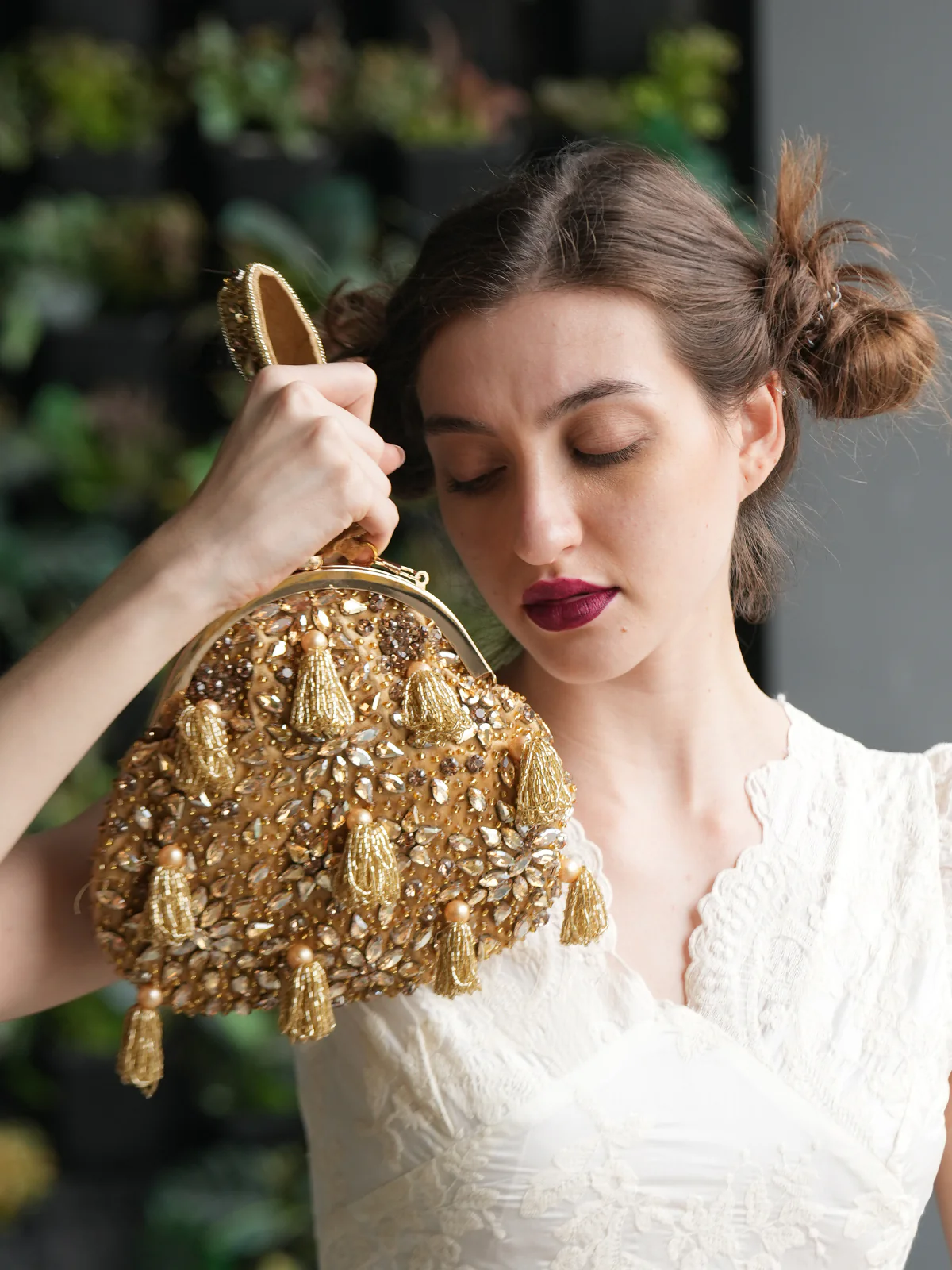 Odette Beige Bridal Batuwa With Tassels For Women - Image 2