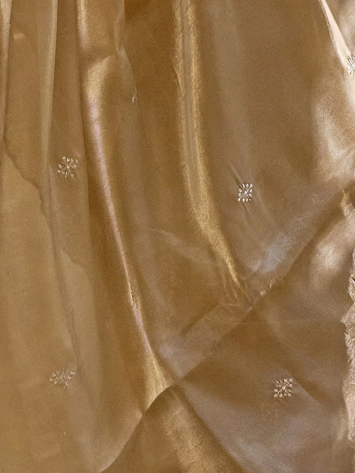 Odette Beige Chiffon Embellished Saree For Women - Image 6