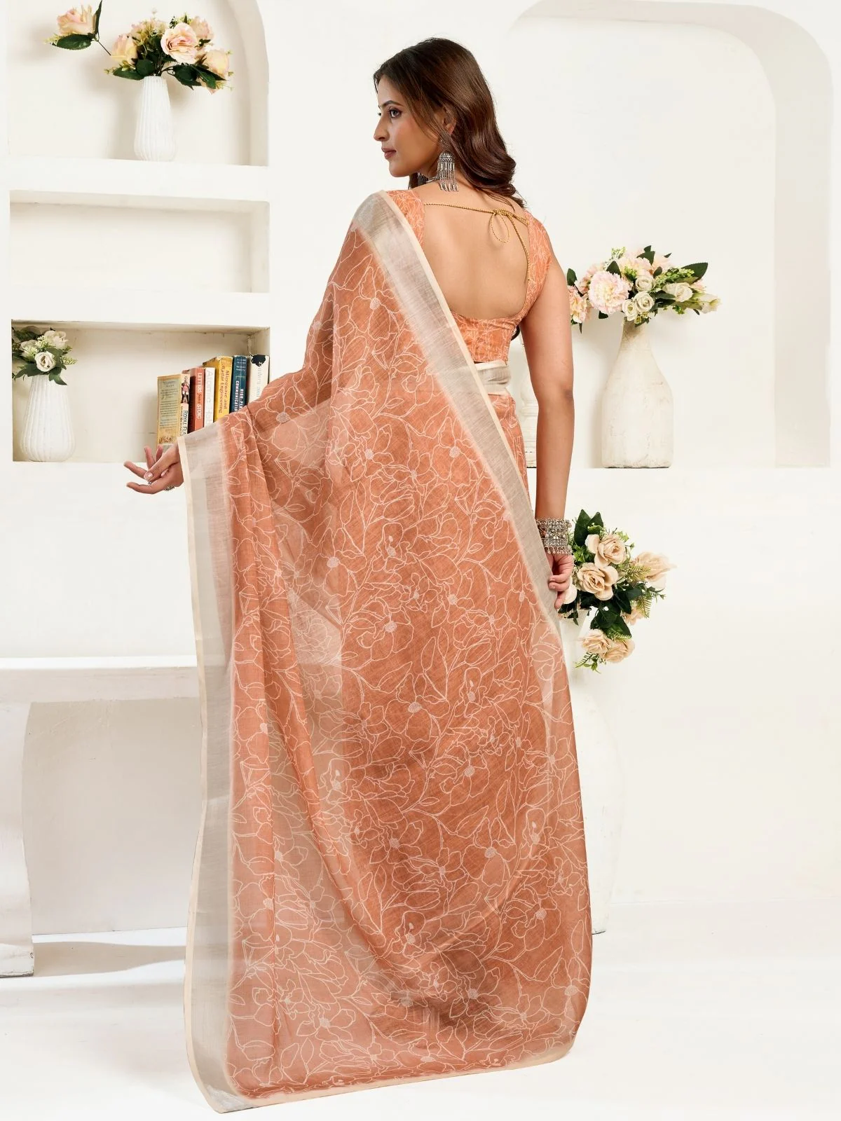 Odette Beige Cotton Linen Zari Work Saree For Women - Image 4
