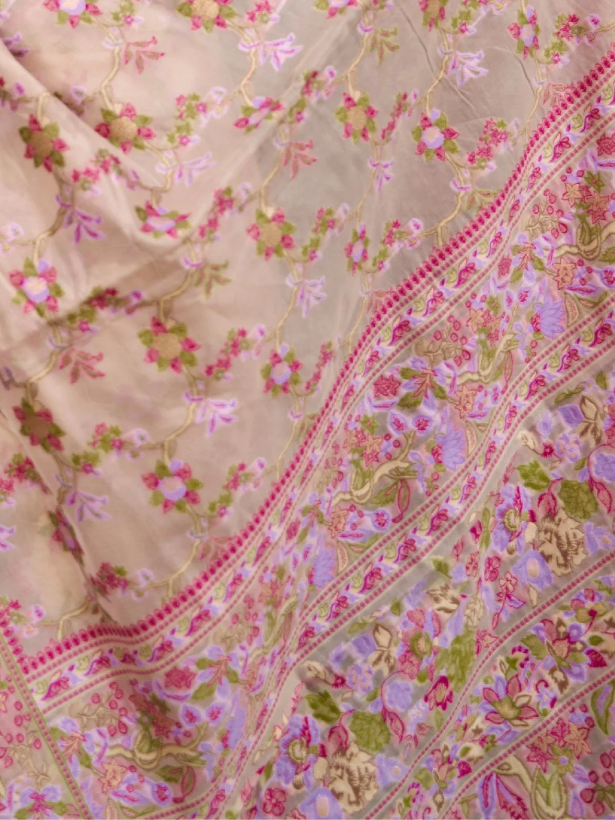 Odette Beige Organza Woven Saree With Unstitched Blouse For Women - Image 3