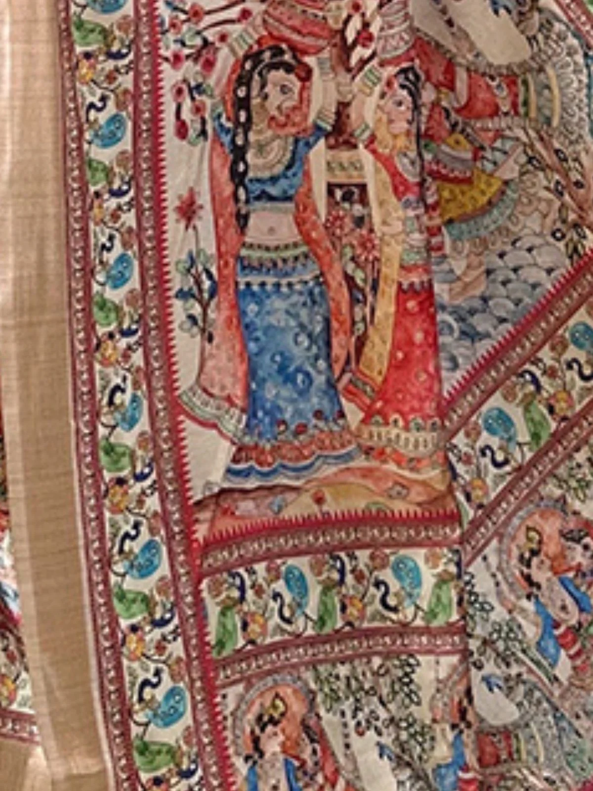 Odette Beige Printed Silk Blend Saree With Unstitched Blouse For Women - Image 4