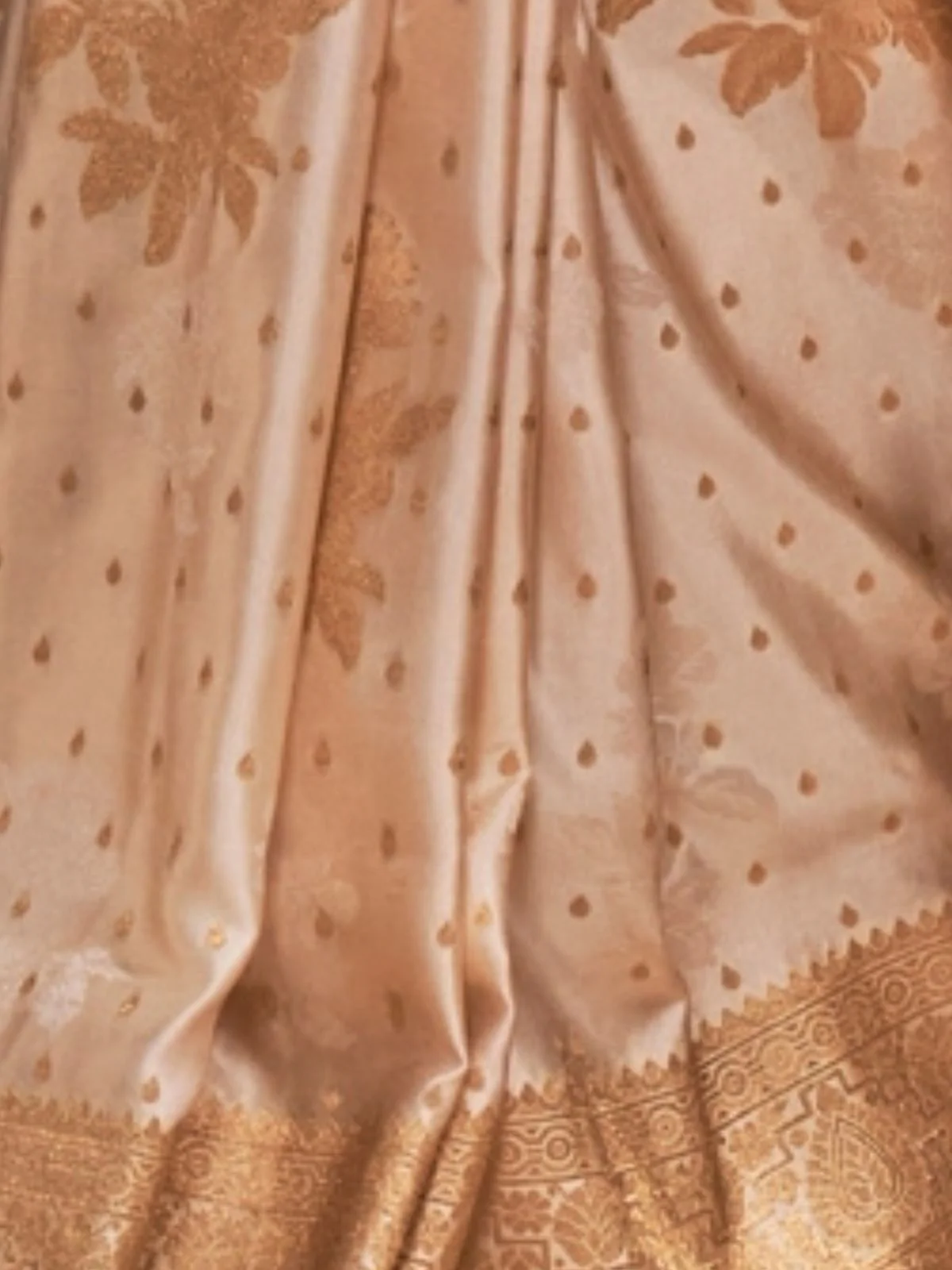 Odette Beige Satin Woven Saree With Unstitched Blouse For Women - Image 3