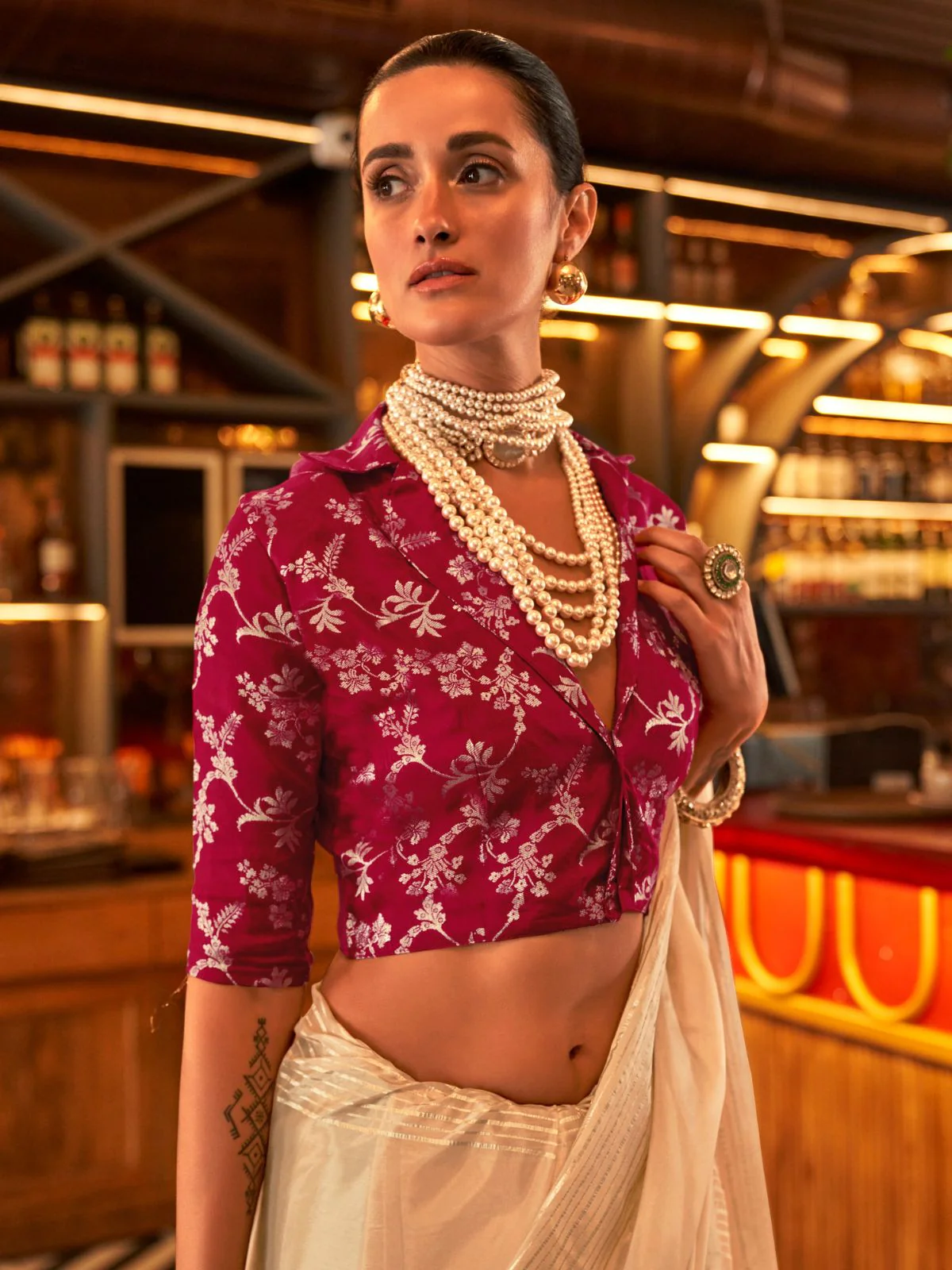 Odette Beige Viscose Woven Saree With Unstitched Blouse For Women - Image 2