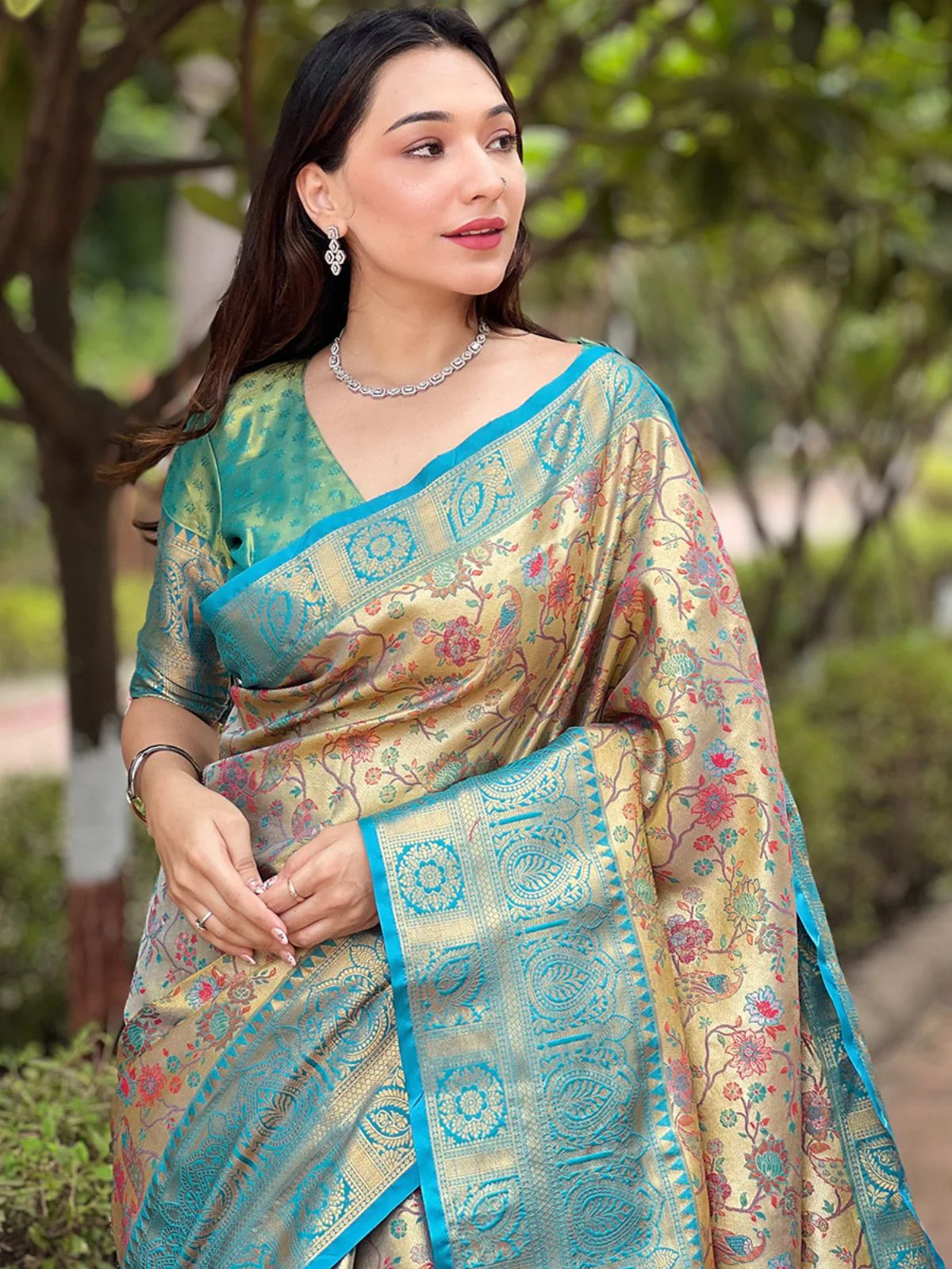 Odette Beige Woven Design Silk Blend Saree With Unstitched Blouse For Women - Image 3