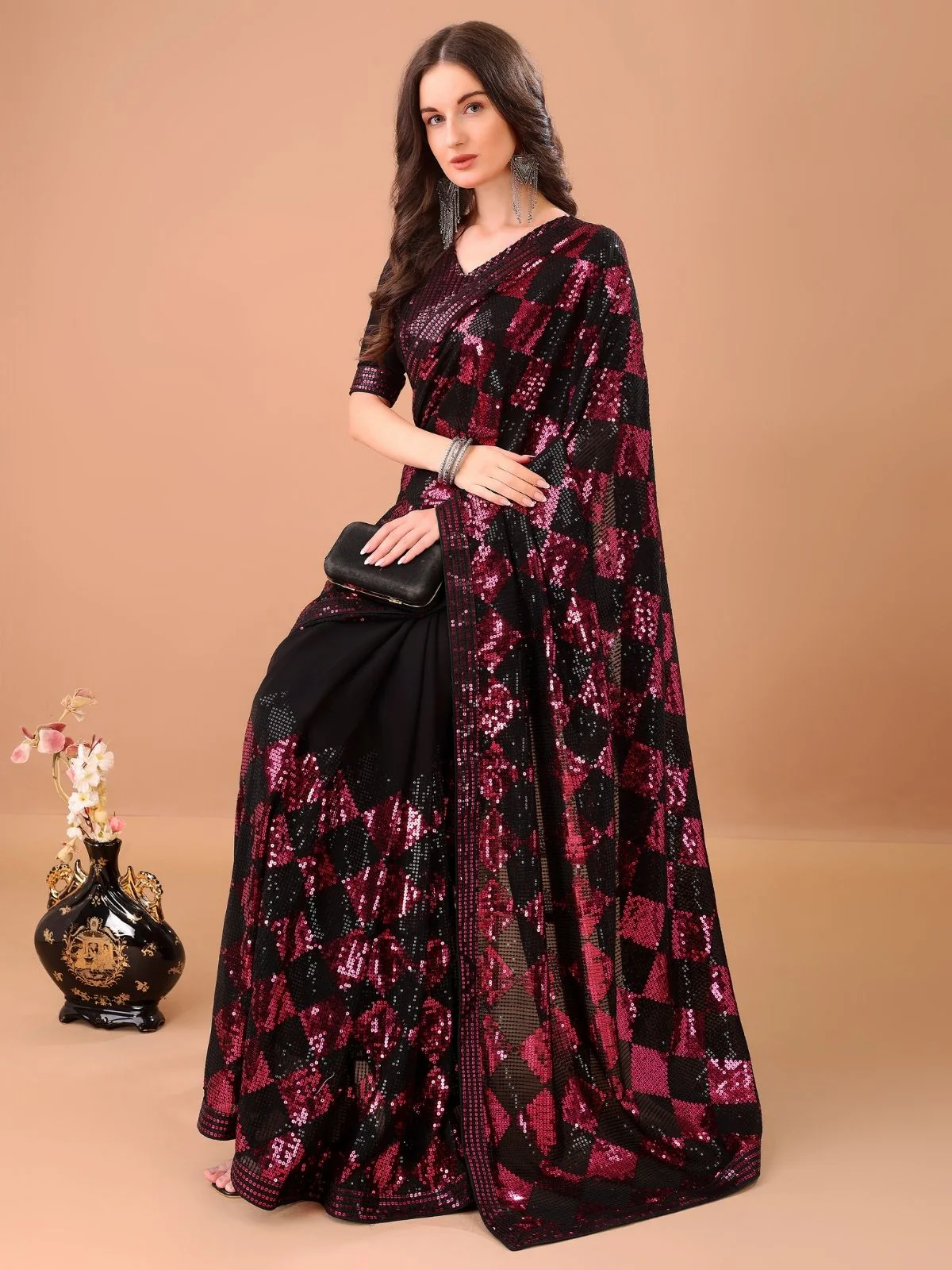 Odette Black And Pink Georgette Sequin Elegant Saree For Women - Image 2