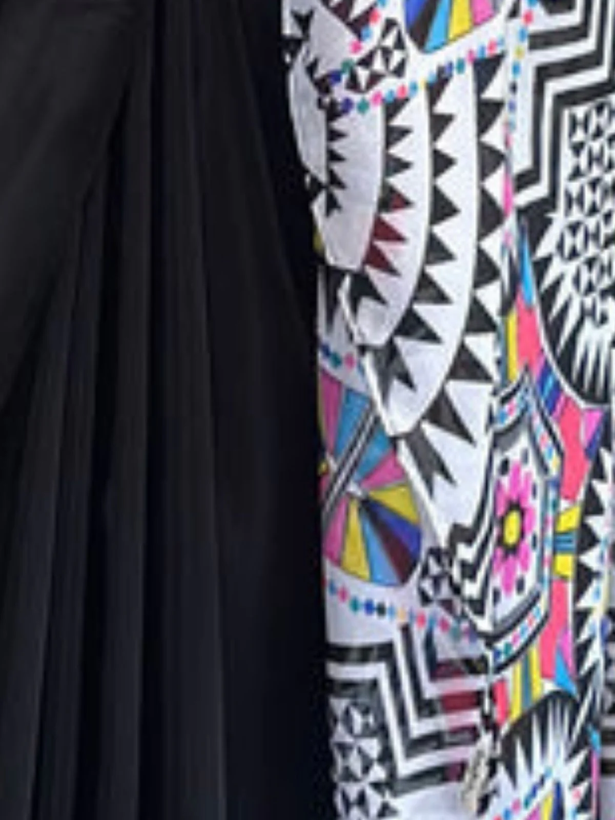 Odette Black And White Georgette Printed Saree For Women - Image 5