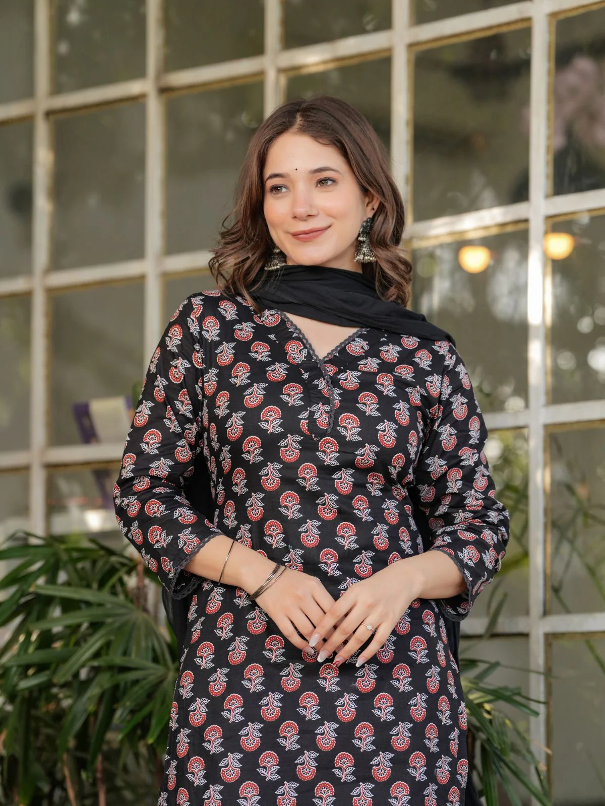 Odette Black Cotton Blend Printed Stitched KurtaÂ SetÂ ForÂ Women - Image 3
