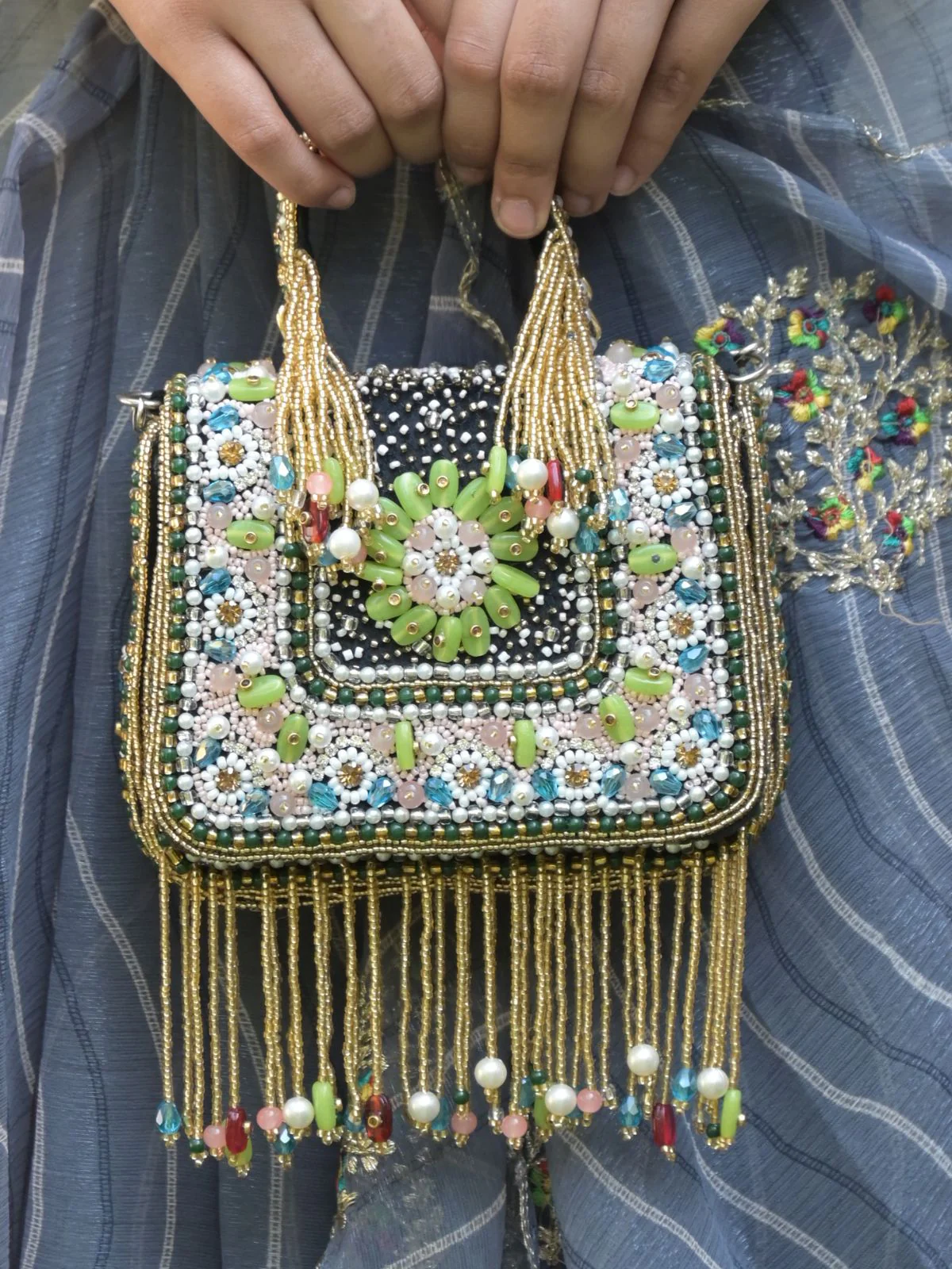Odette Black Embroidered Clutch Bag For Women - Image 2
