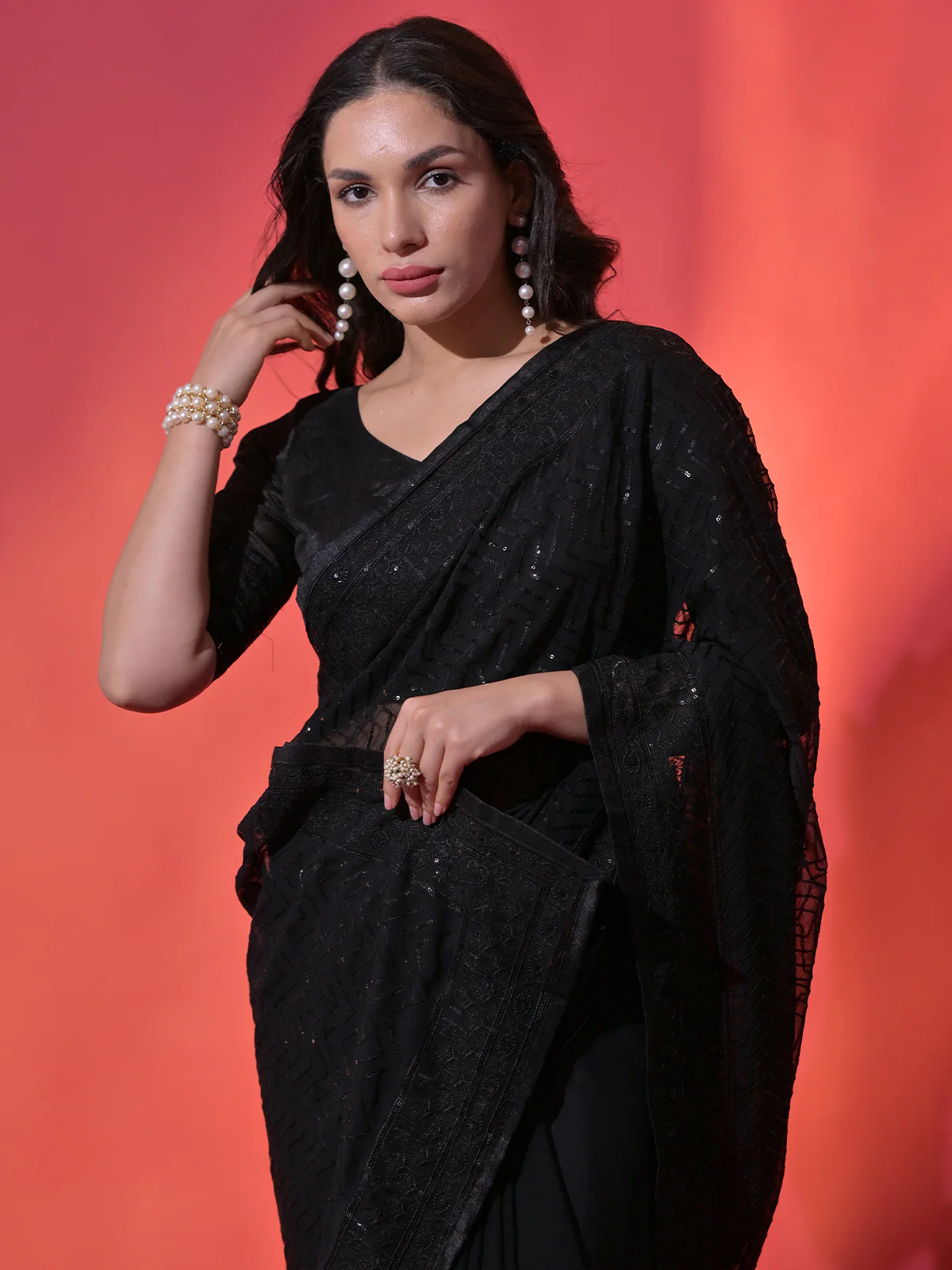 Odette Black Embellished Georgette Saree With Unstitched Blouse For Women - Image 5