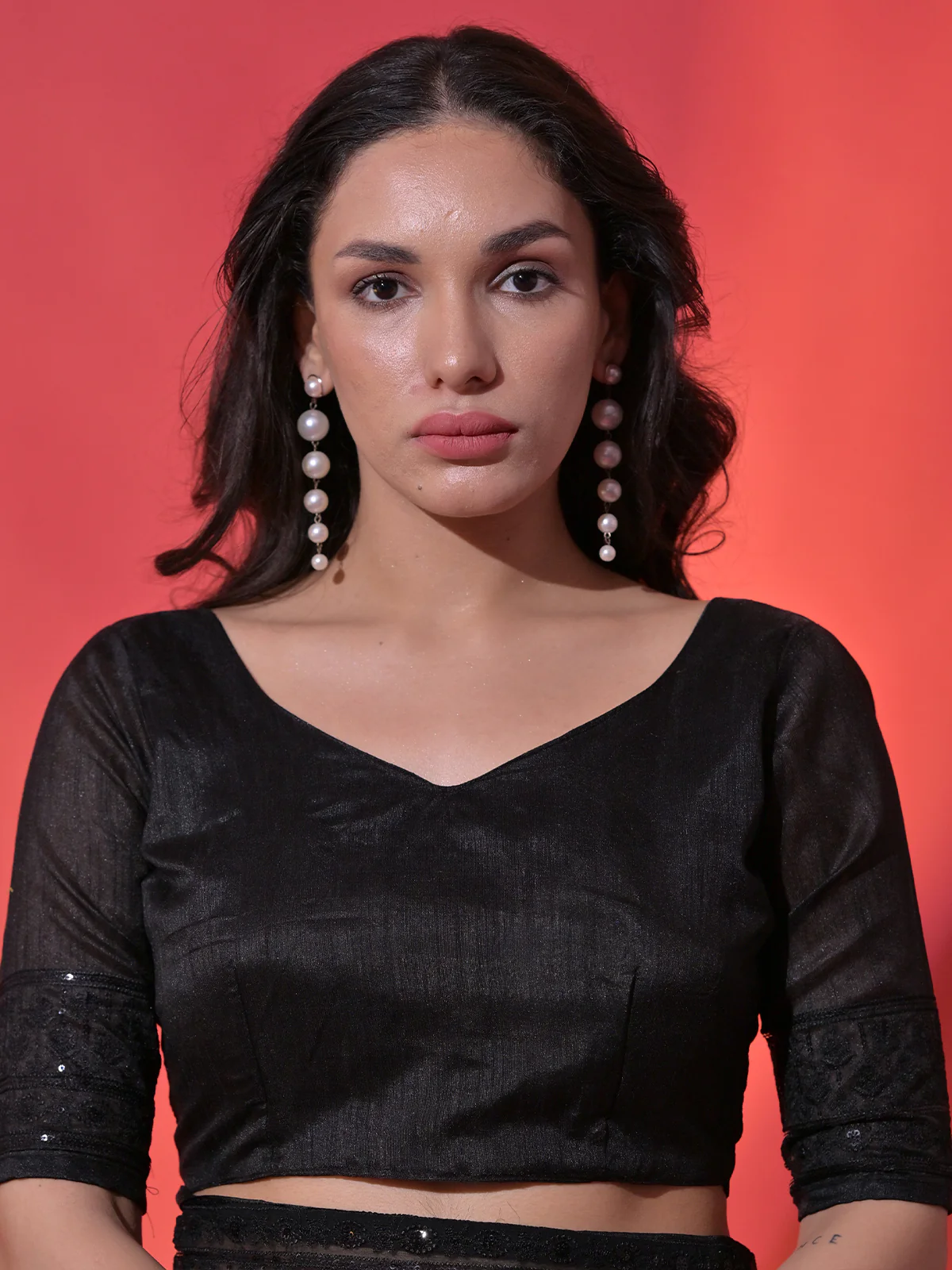 Odette Black Embellished Georgette Saree With Unstitched Blouse For Women - Image 6