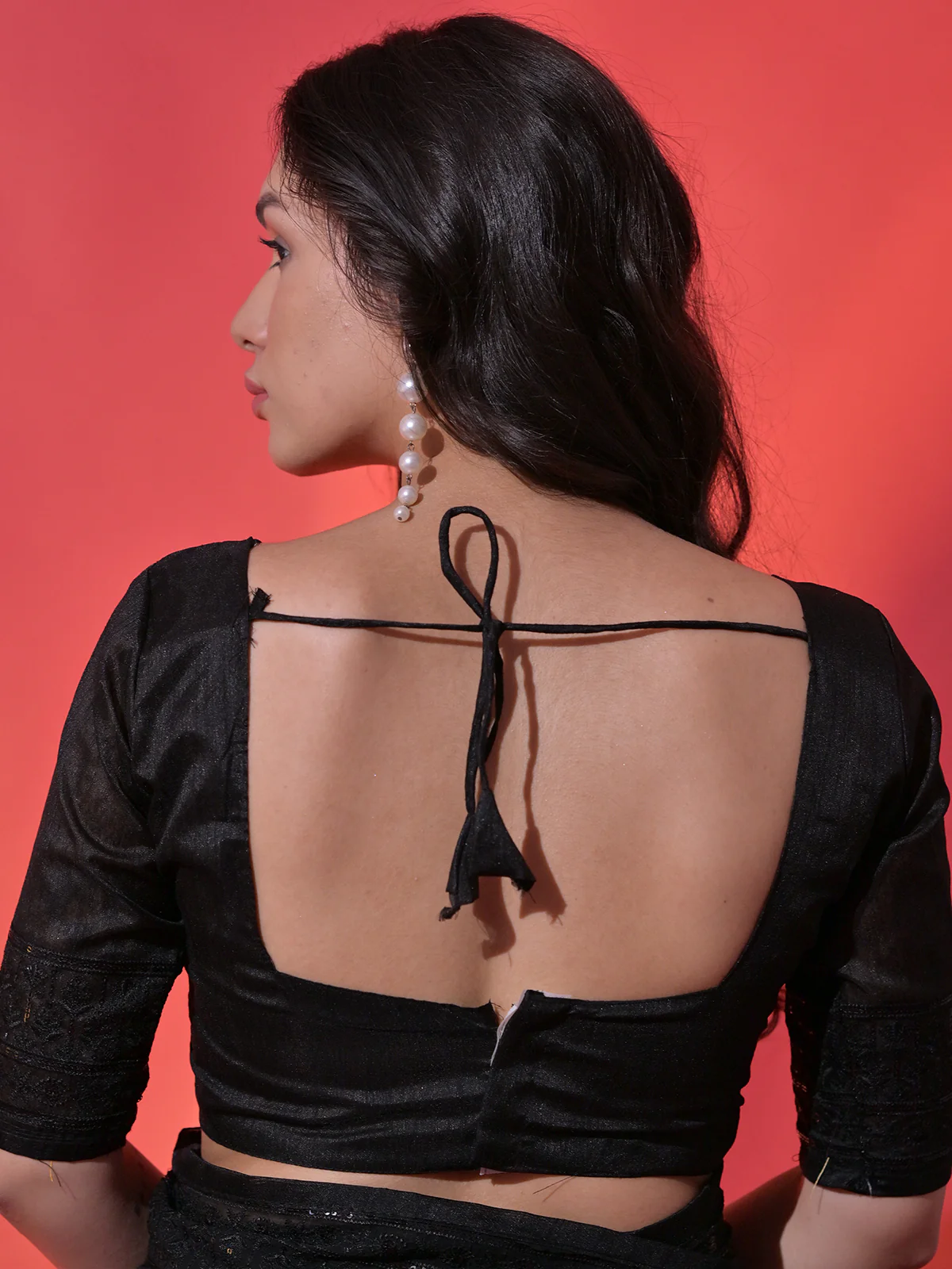 Odette Black Embellished Georgette Saree With Unstitched Blouse For Women - Image 7