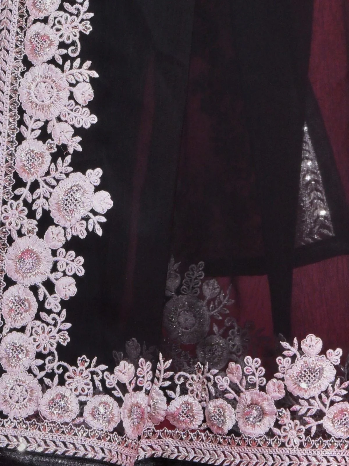 Odette Black Embroidered Georgette Saree With Unstitched Blouse For Women - Image 8