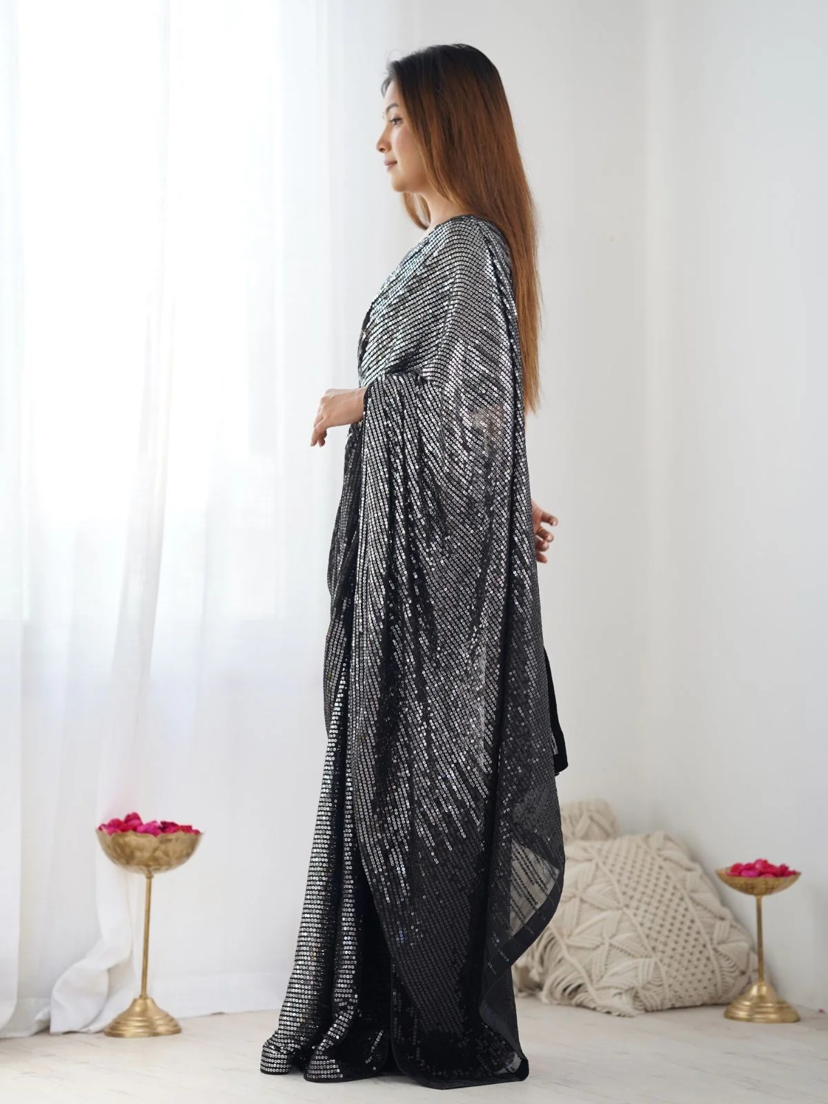 Odette Black Georgette Embellished Saree With Unstitched Blouse For Women - Image 2
