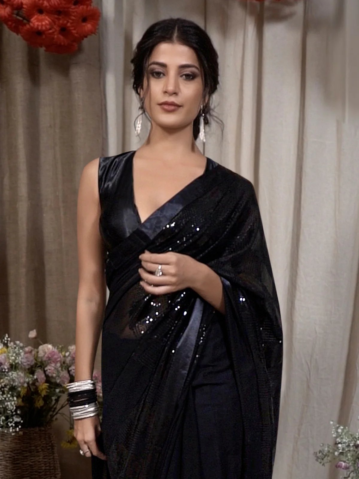 Odette Black Georgette Embellished Saree With Unstitched Blouse For Women - Image 2