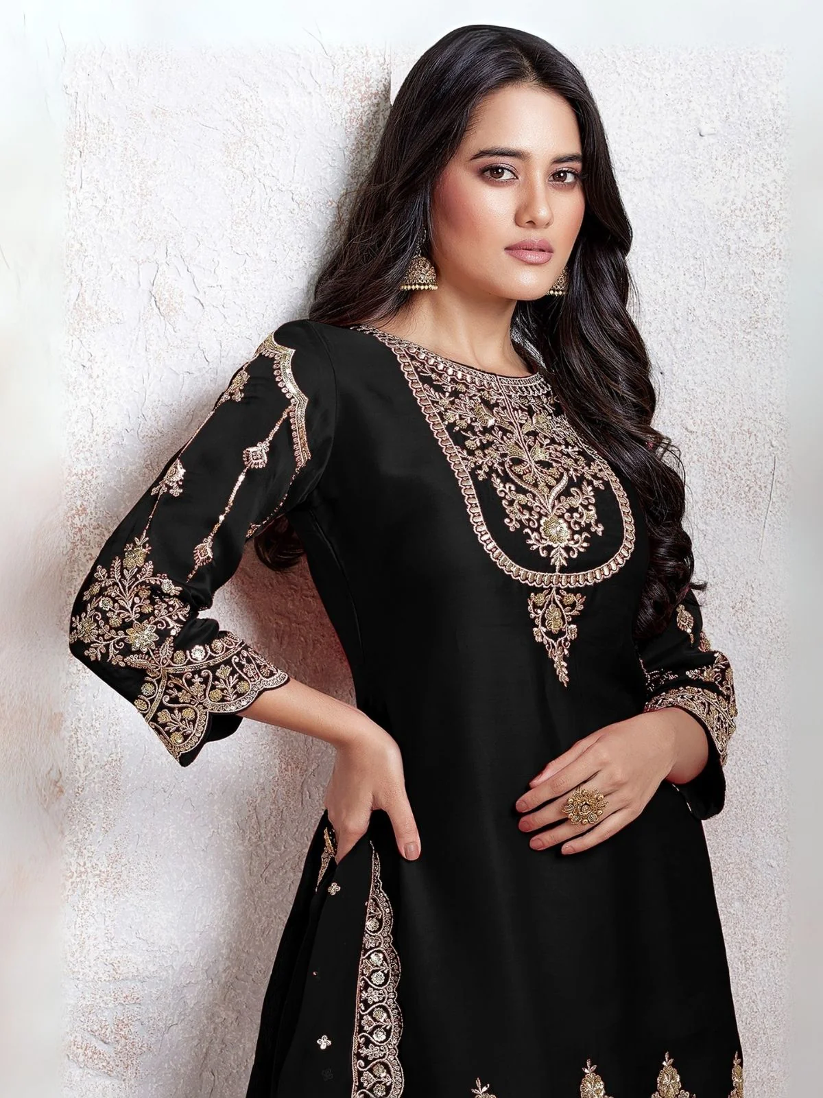 Odette Black Georgette Embroidered & Cutwork Semi-Sitched Kurta Set For Women - Image 2