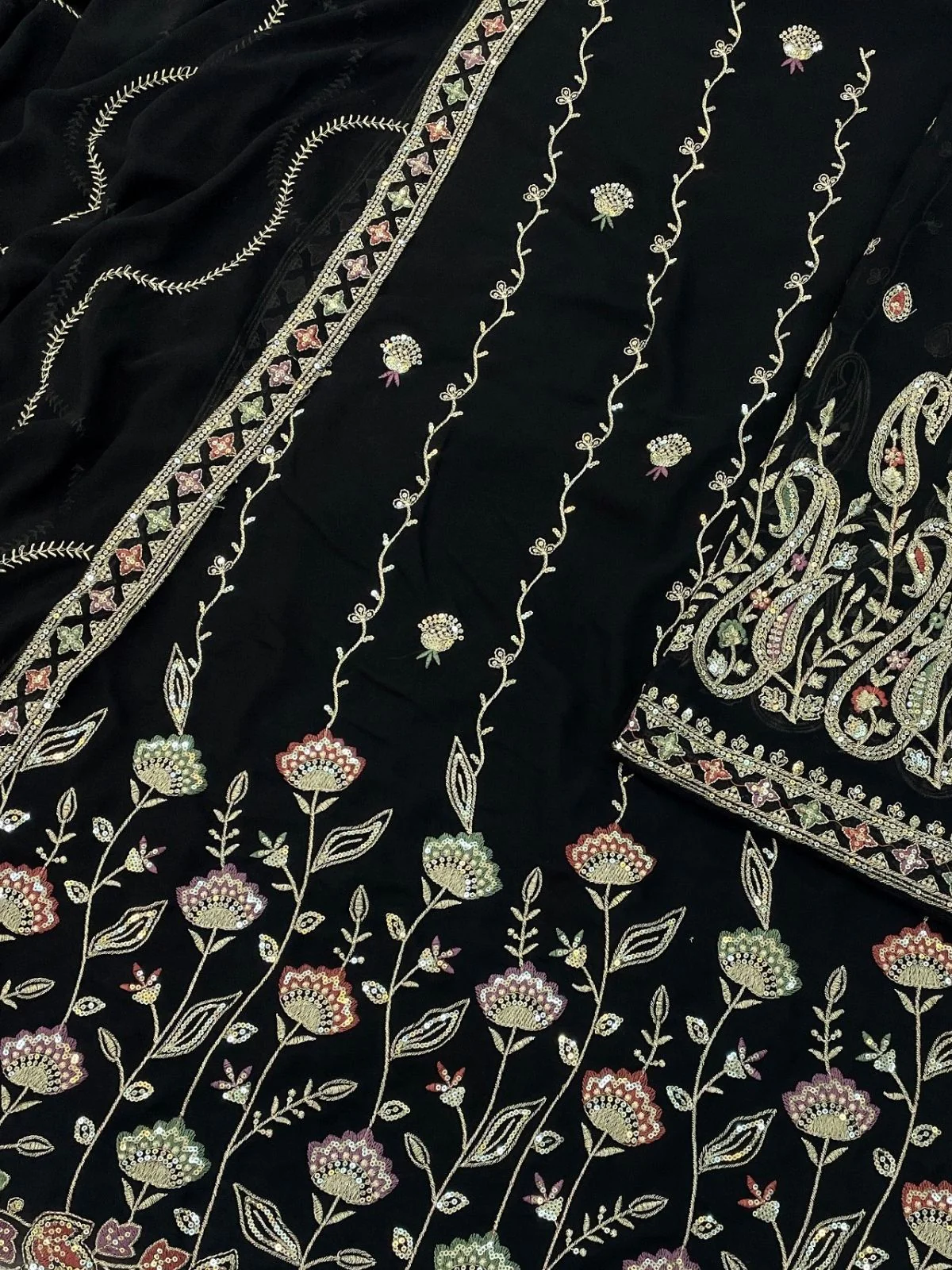 Odette Black Georgette Embroidered Semi-Sitched Kurta Set For Women - Image 3