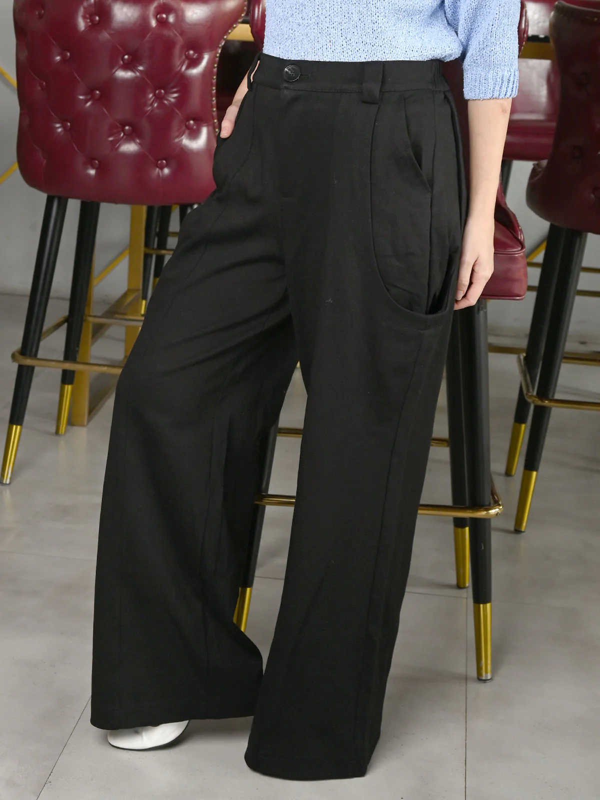 Odette Black Jersey Solid Trouser For Women - Image 3