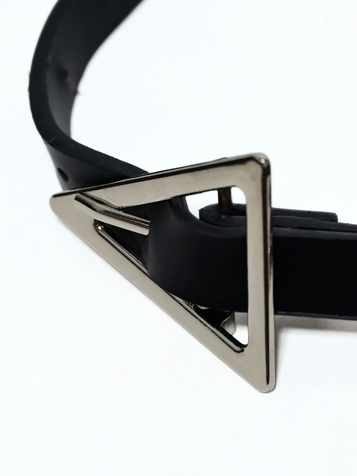 Odette Black PU Metallic Design Belt Bag For Women - Image 3