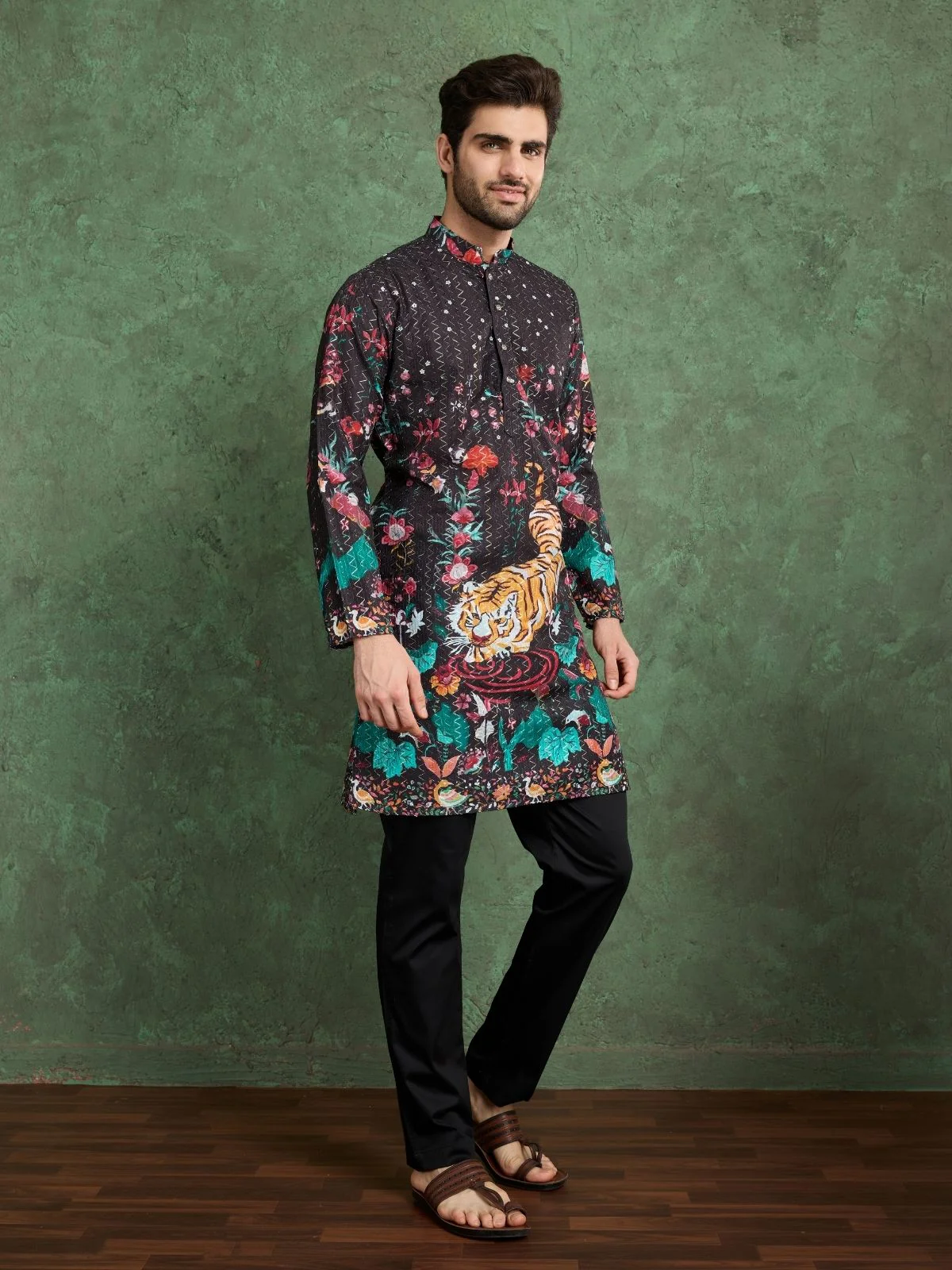Odette Black Rayon Printed and Embroidered Stitched Kurta For Men - Image 3