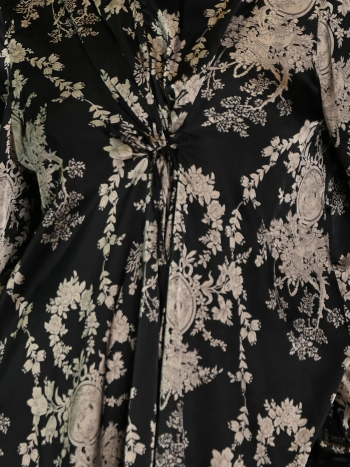 Odette Black Satin Printed Co-Ord Set For Women - Image 5