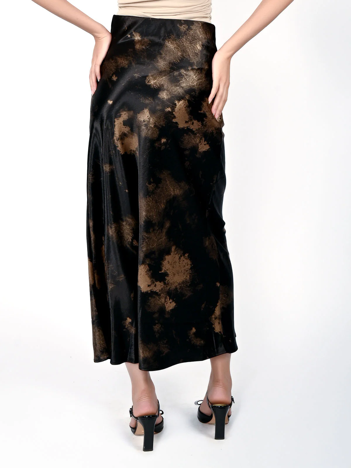 Odette Black Satin Printed Skirt For Women - Image 4