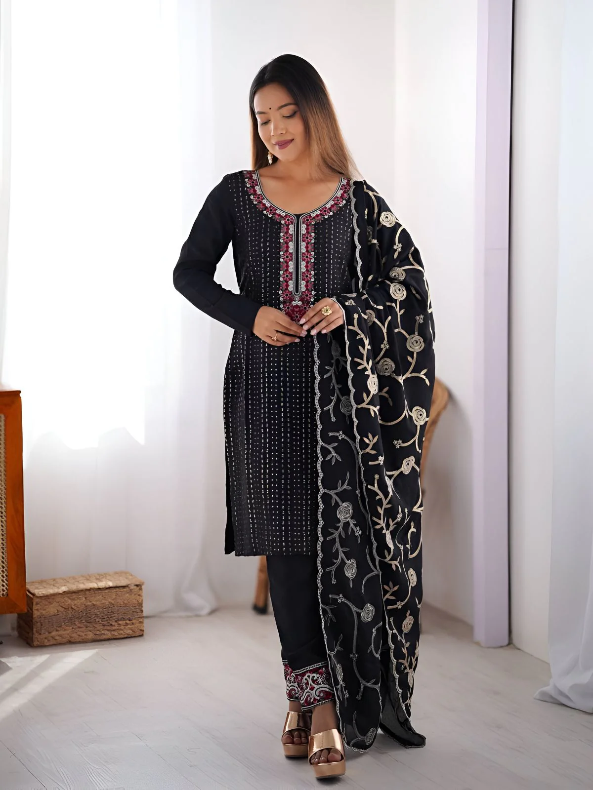 Odette Black Silk Blend Embroidered Kurta Set For Women