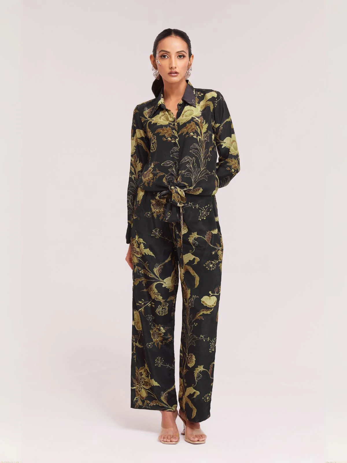 Odette Black Silk Blend Printed Co-Ord Set For Women - Image 2