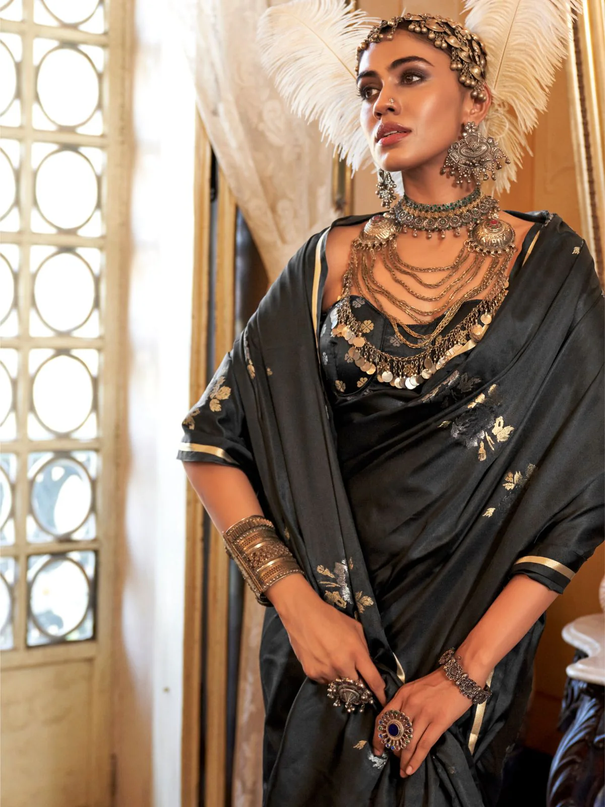 Odette Black Silk Blend Woven Saree With Unstitched Blouse For Women - Image 2