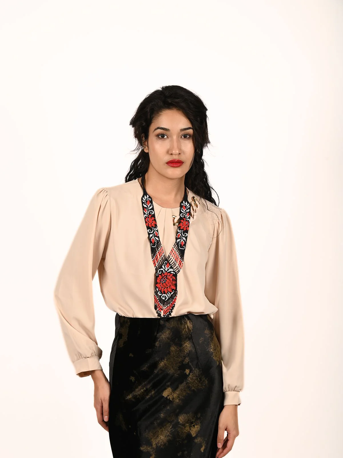 Odette Black Thread Beaded Jewellery Set For Women