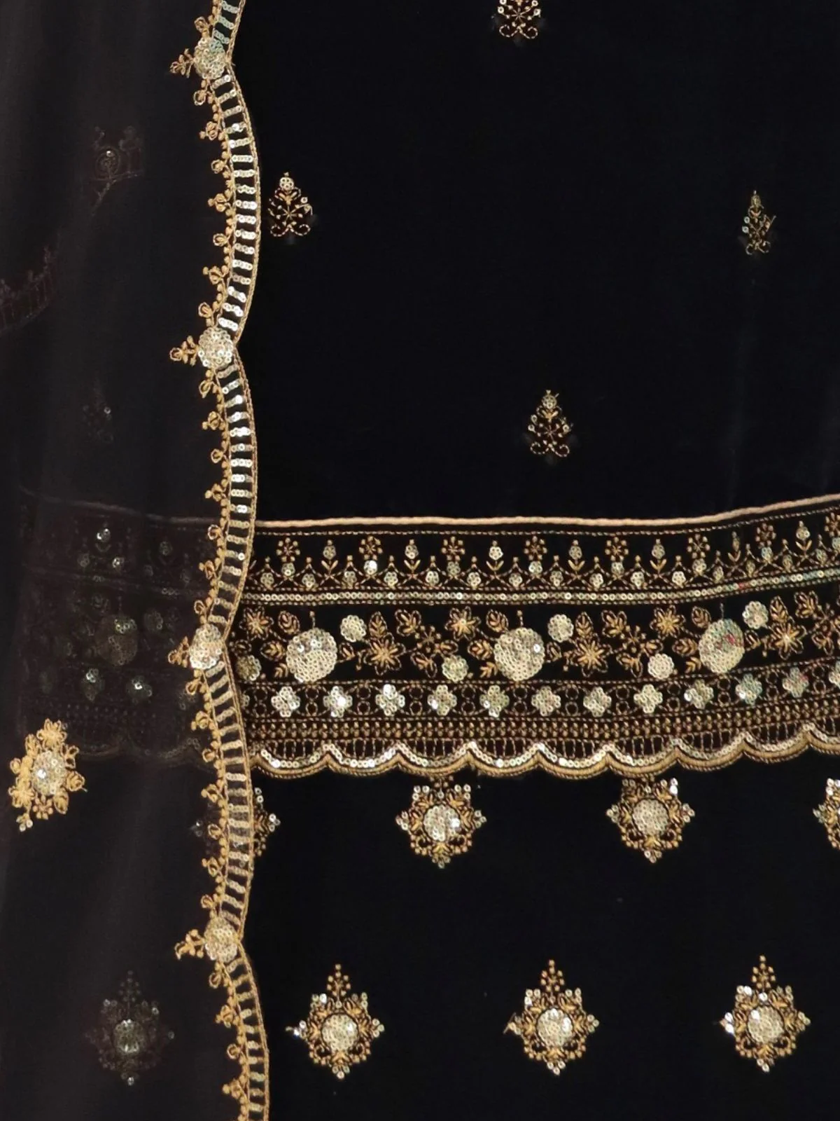 Odette Black Velvet Embroidered Semi-Stitched Kurta Set For Women - Image 3
