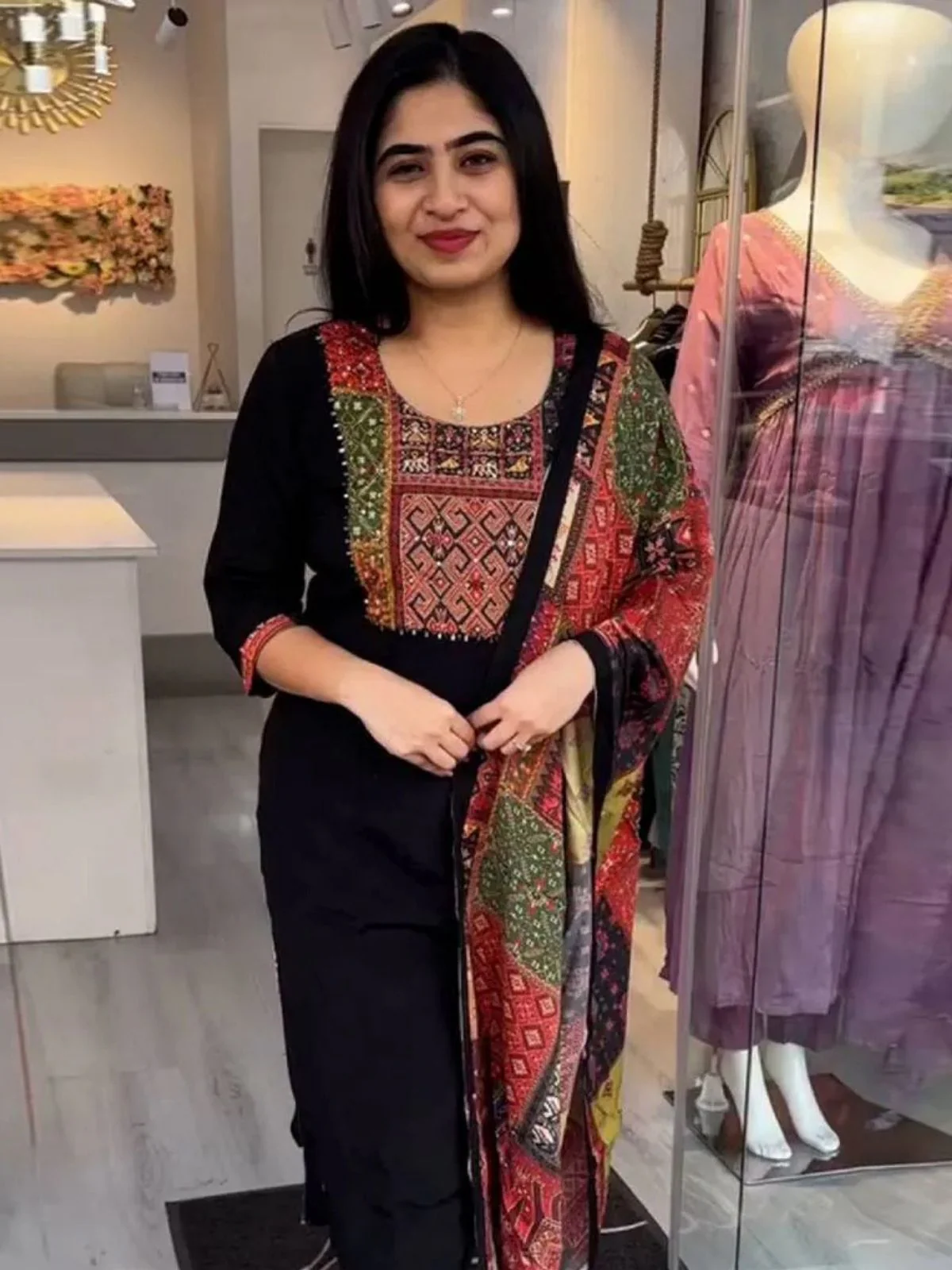 Odette Black Viscose Printed Stiched Kurta Set For Women - Image 3