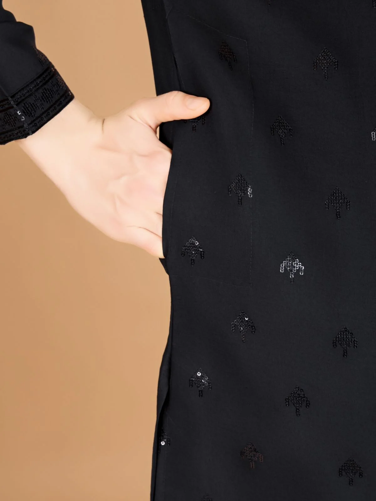 Odette Black Viscose Silk Sequence Stitched Kurta For Men - Image 8