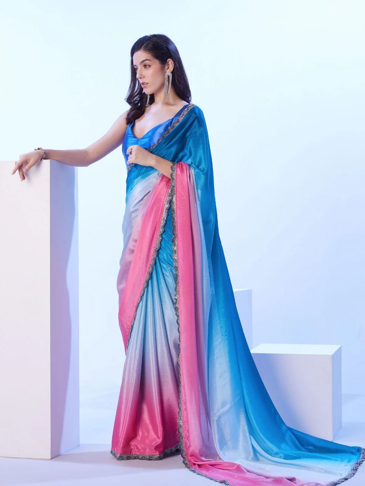 Odette Blue And Pink Chinon Lace Work Saree With Unstitched Blouse For Women - Image 2