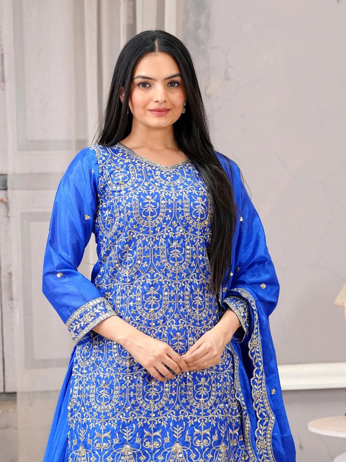 Odette Blue Chinon Embroidered Kurta Set For Women - Image 3