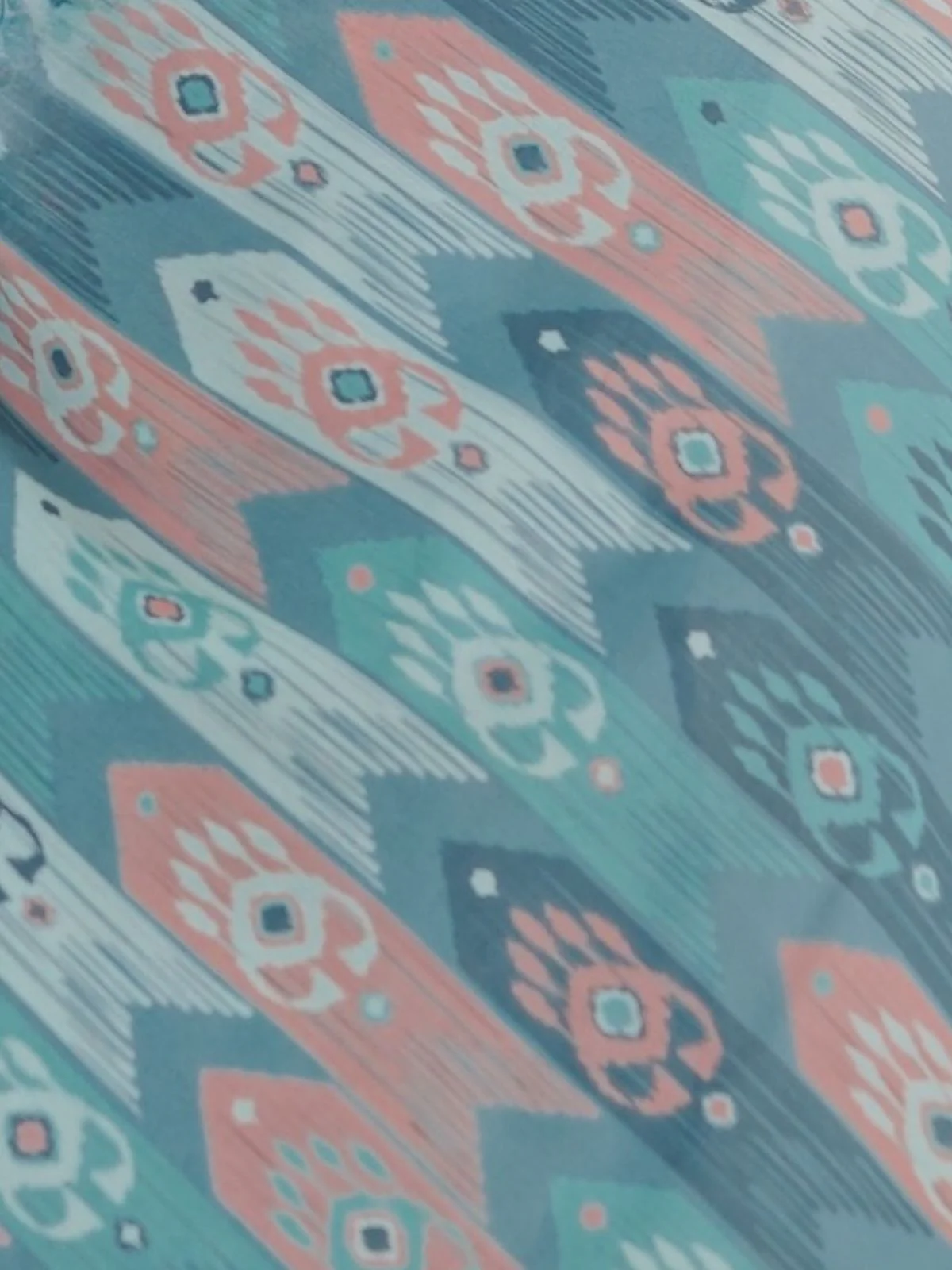 Odette Blue Chinon Printed Saree With Unstitched Blouse For Women - Image 6