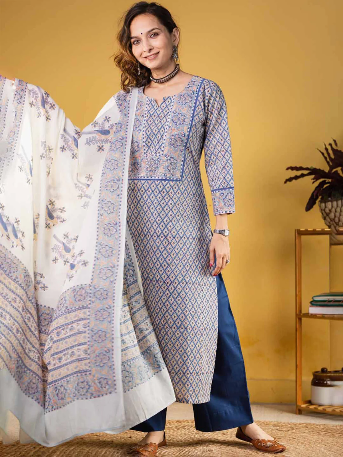 Odette Blue Cotton Blend Printed Straight Kurta Set For Women - Image 2