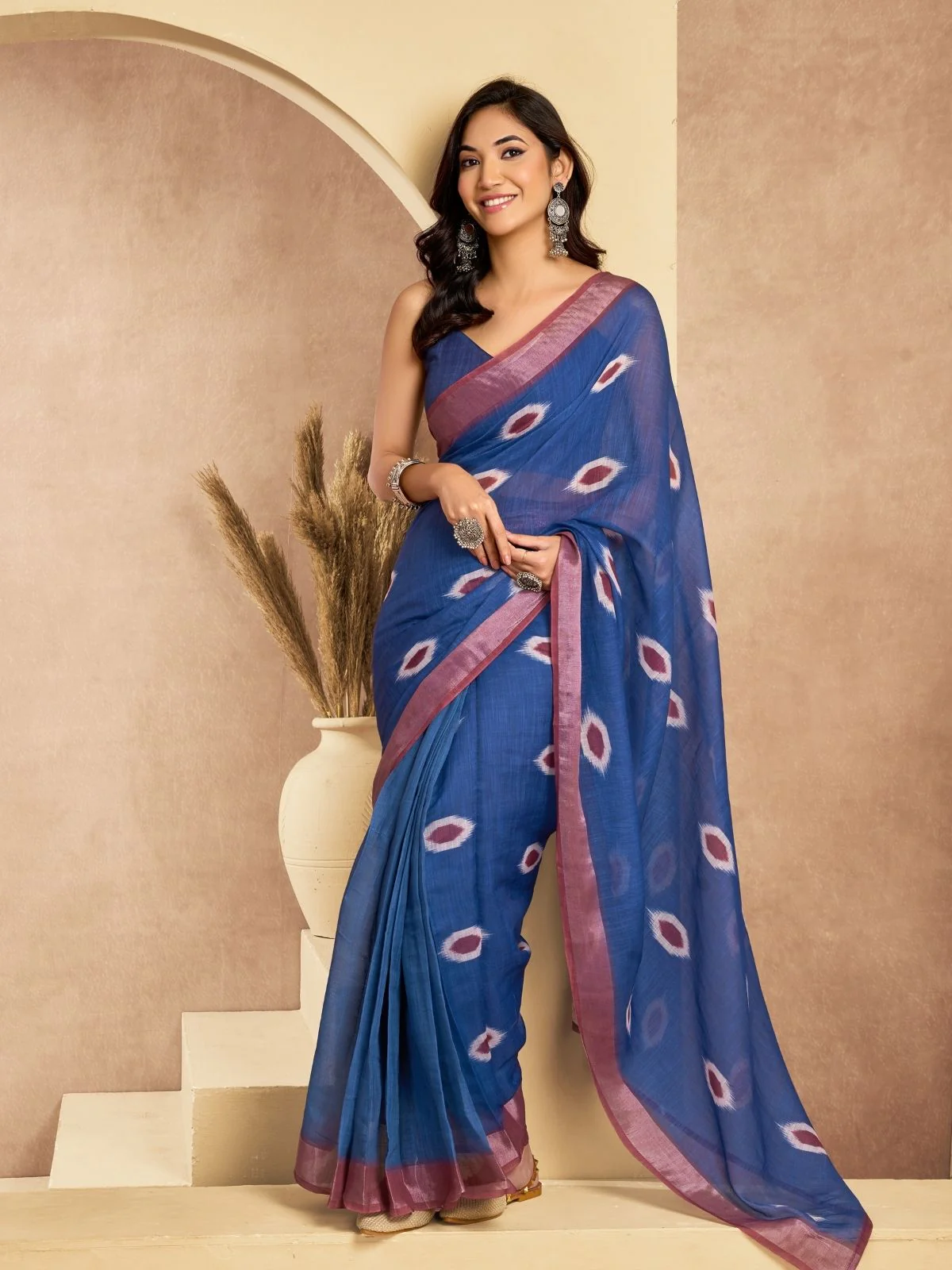 Odette Blue Cotton Linen Solid Saree For Women