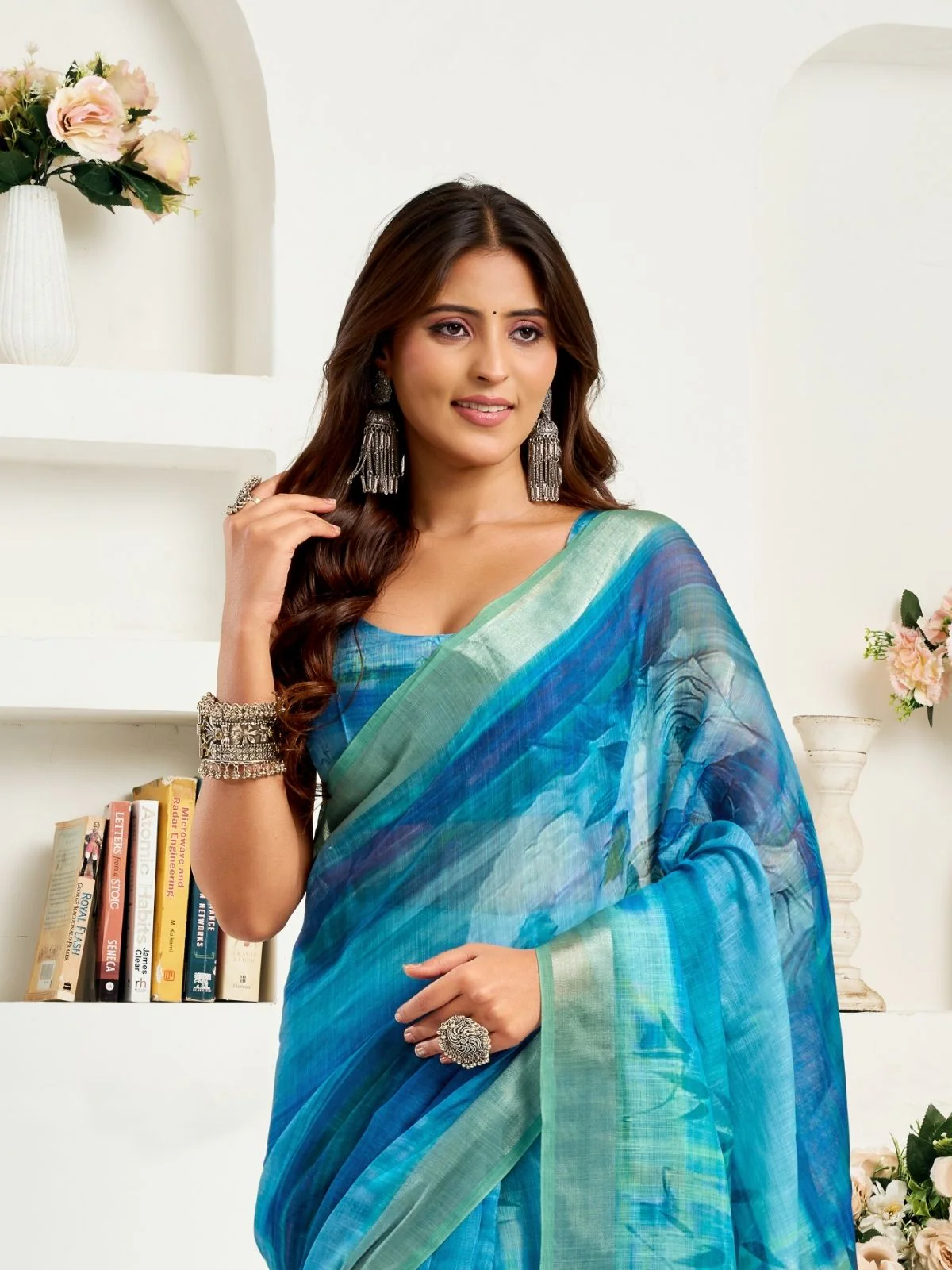 Odette Blue Cotton Linen Zari Work Saree For Women - Image 5