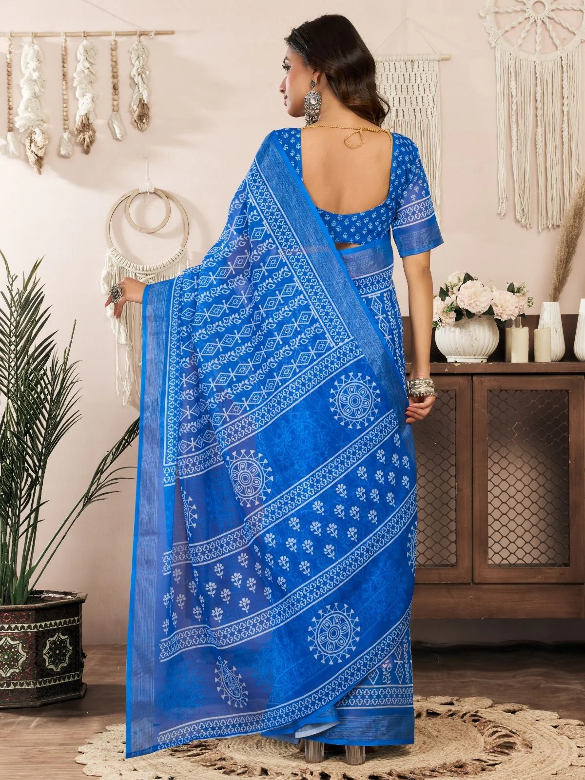 Odette Blue Cotton Linen Zari Work Saree For Women - Image 4
