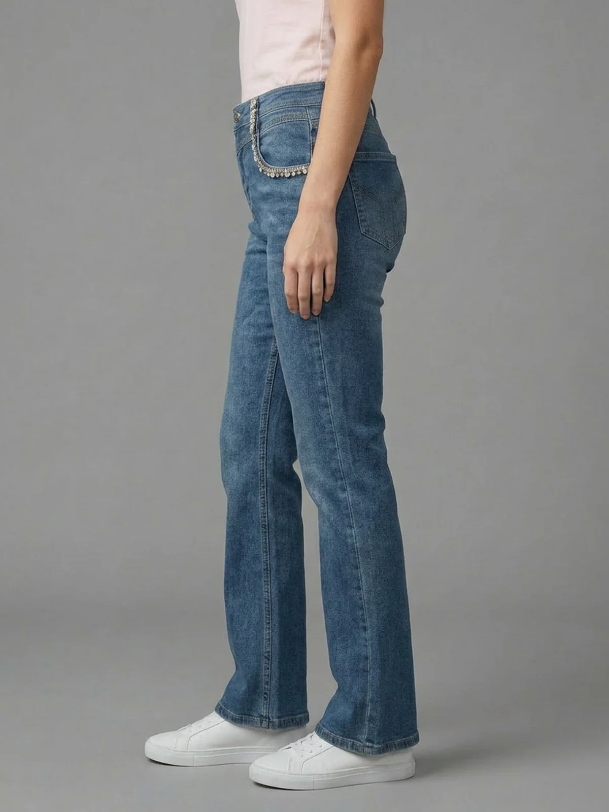 Odette Blue Denim Embellished Jeans For Women - Image 3